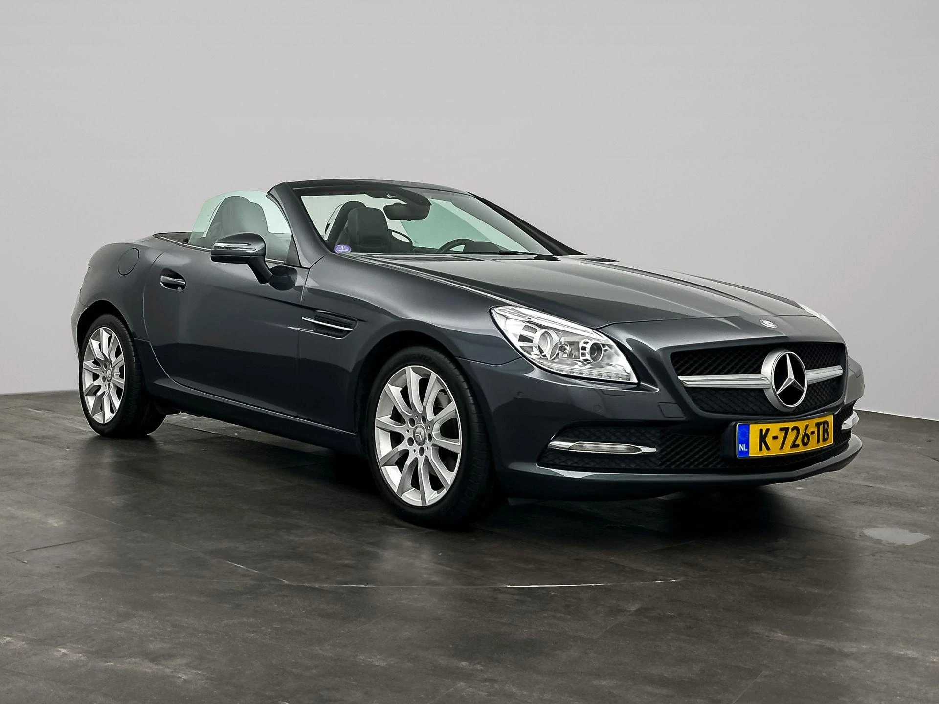 Mercedes-Benz-SLK-image-5