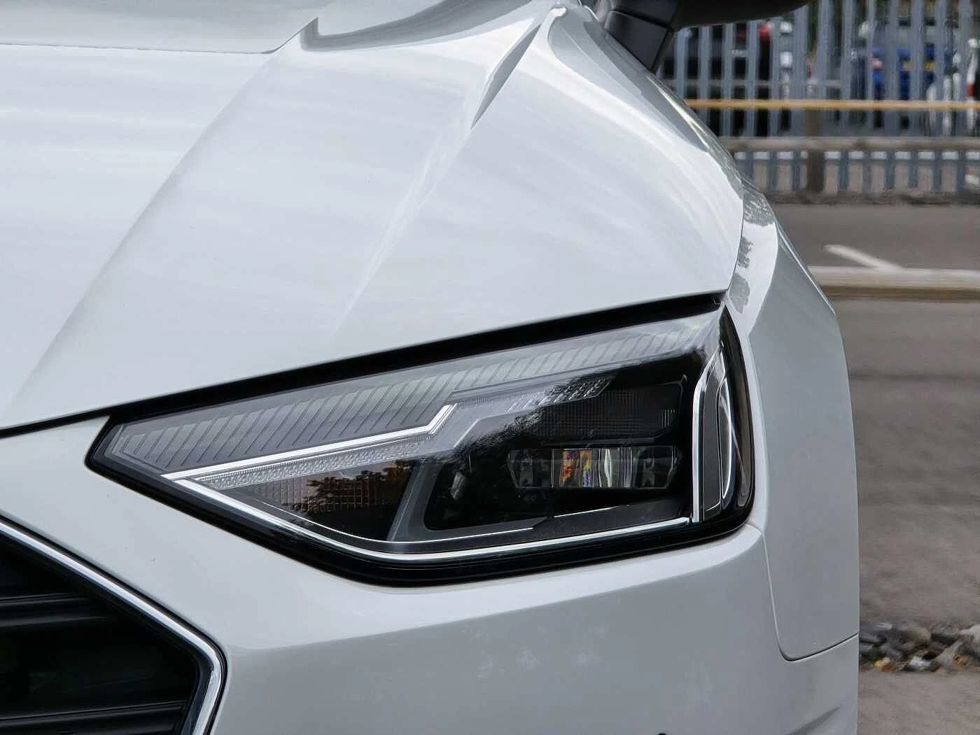 Audi-A4-image-23