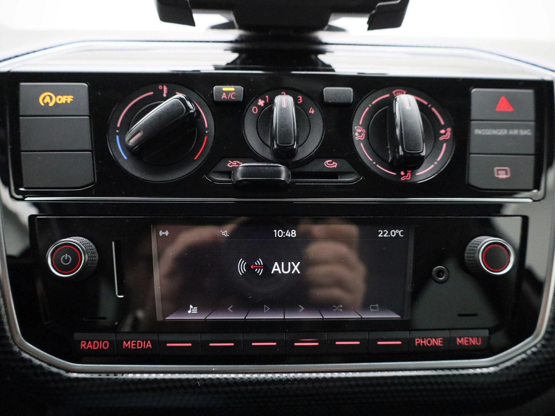 Volkswagen-up!-image-15