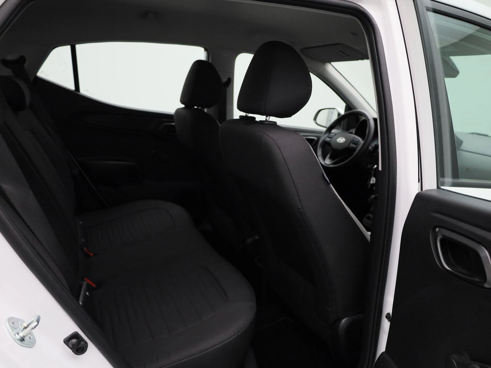 Hyundai-i10-image-28