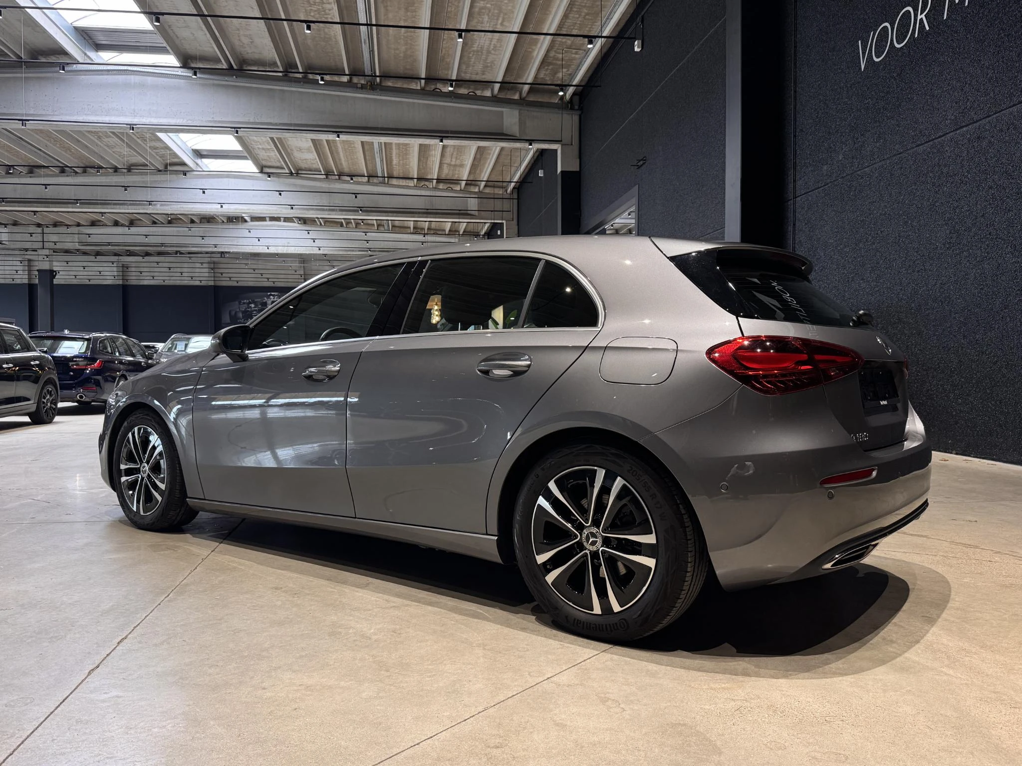 Mercedes-Benz-A-Klasse-image-5