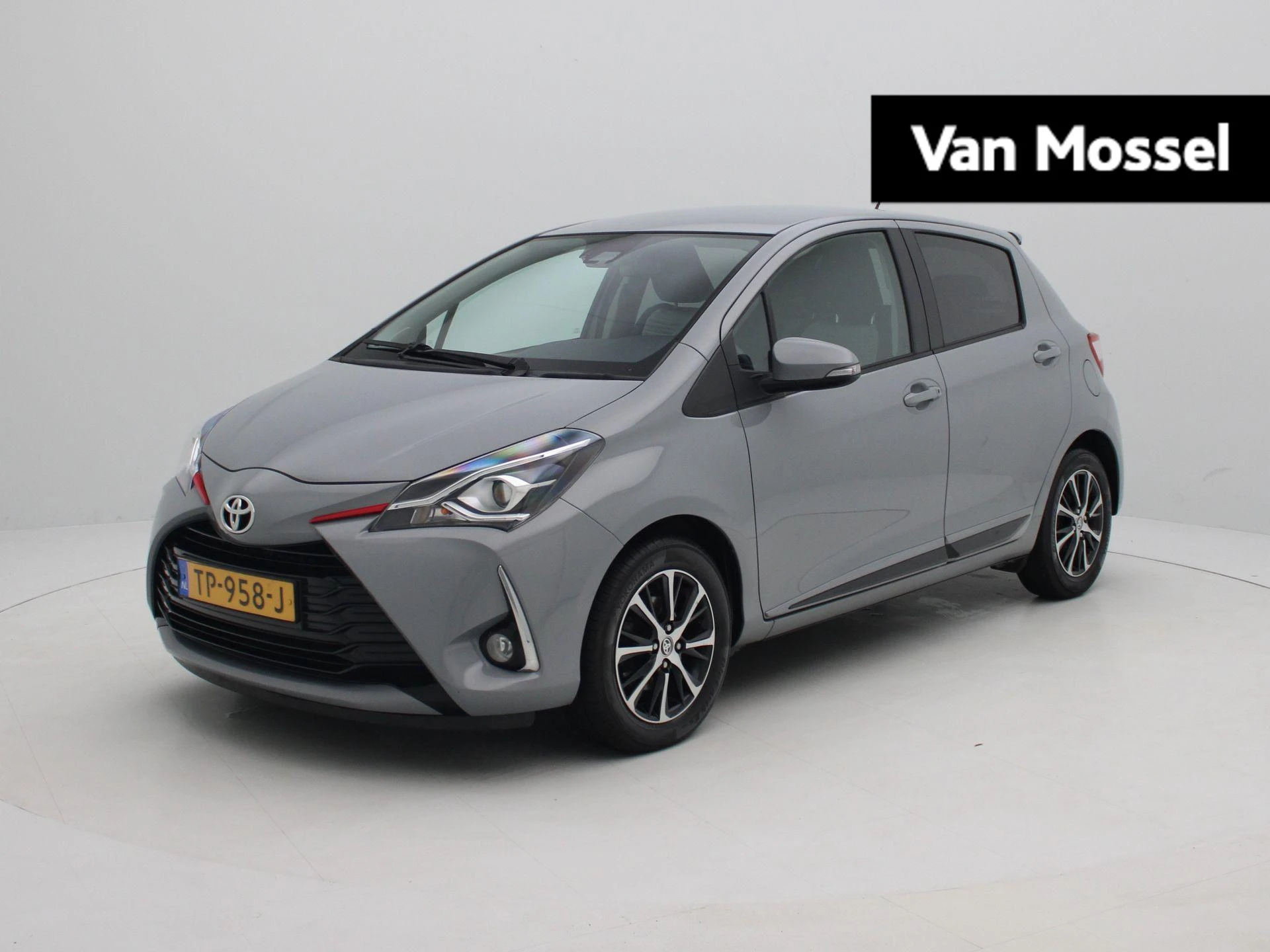 Toyota-Yaris-image-0