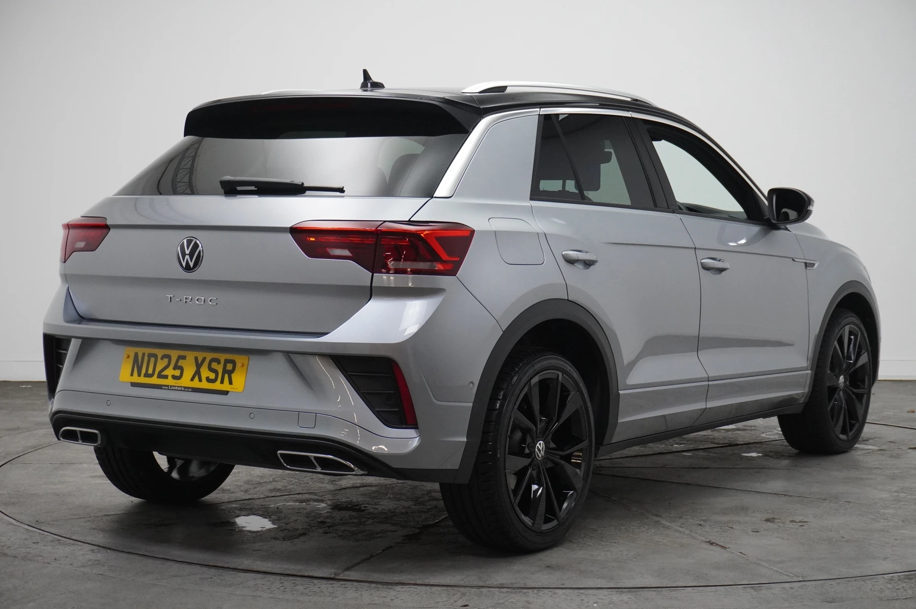 Volkswagen-T-Roc-image-19