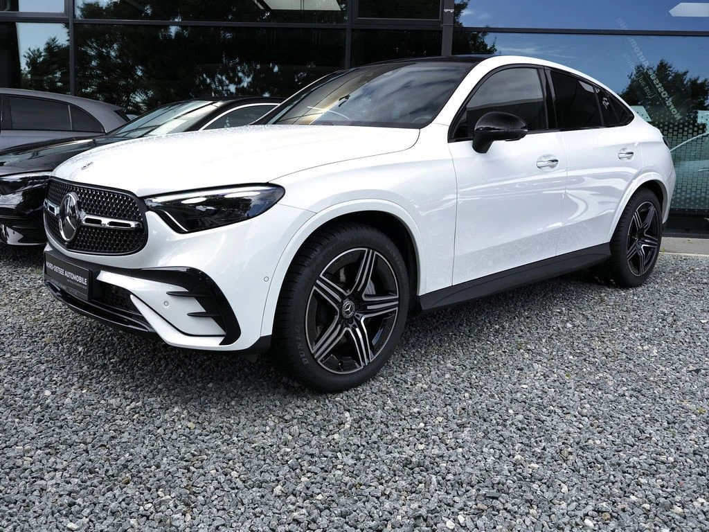 Mercedes-Benz-GLC 220 d-image-7
