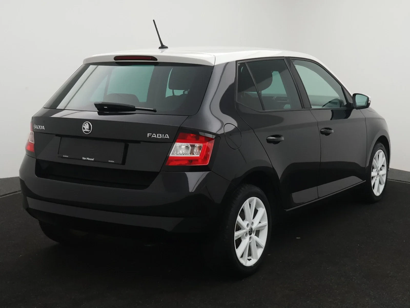 Škoda-Fabia-image-1