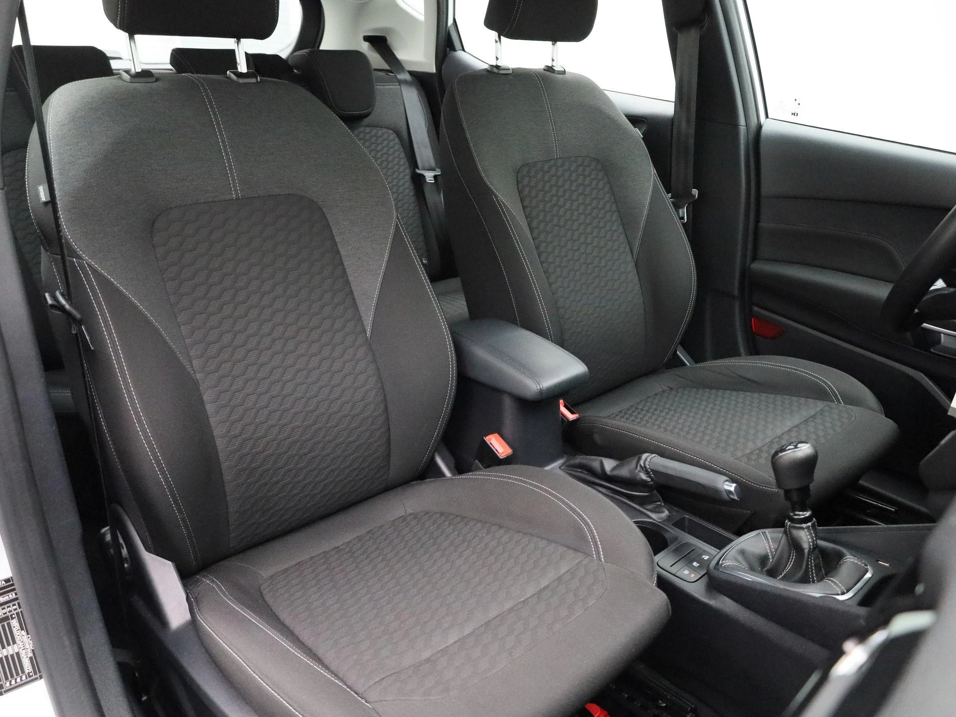 Ford Fiesta 1.0 EcoBoost Hybrid Titanium