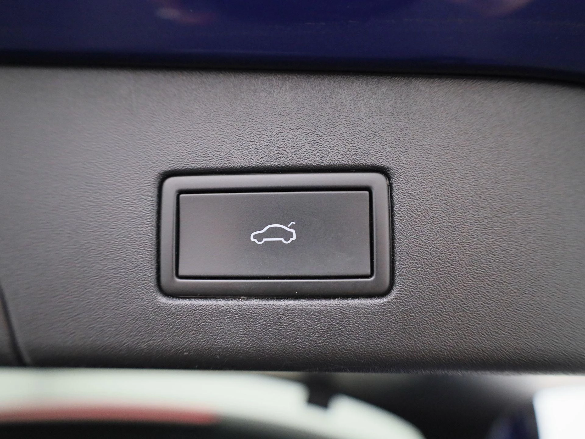 Volkswagen-ID.4-image-11