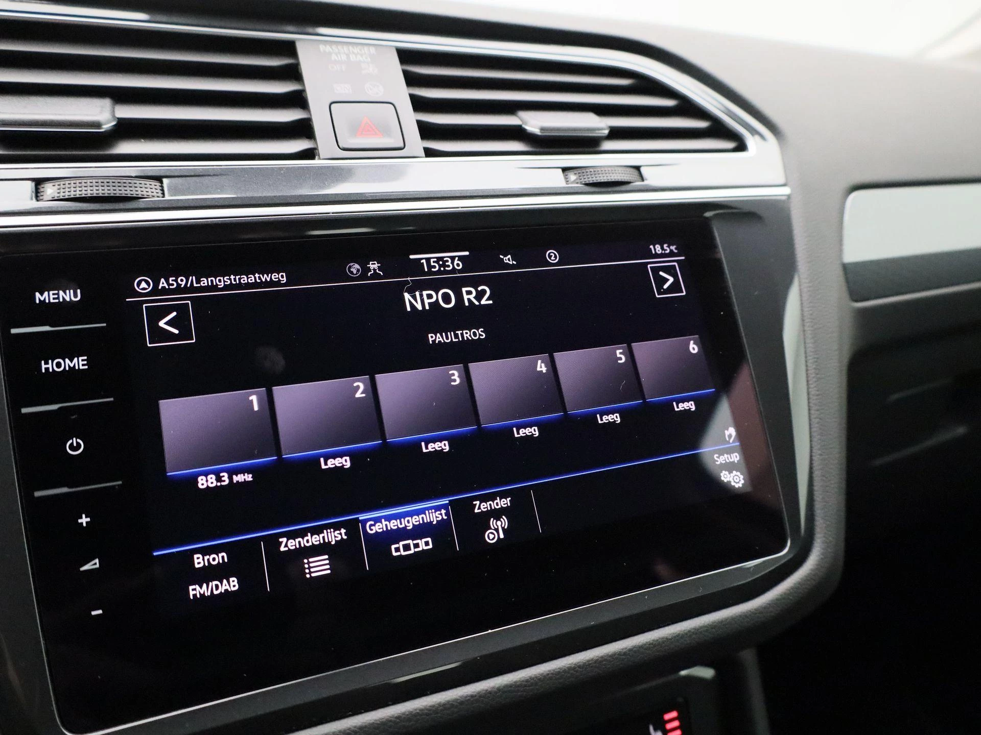 Volkswagen-Tiguan-image-18