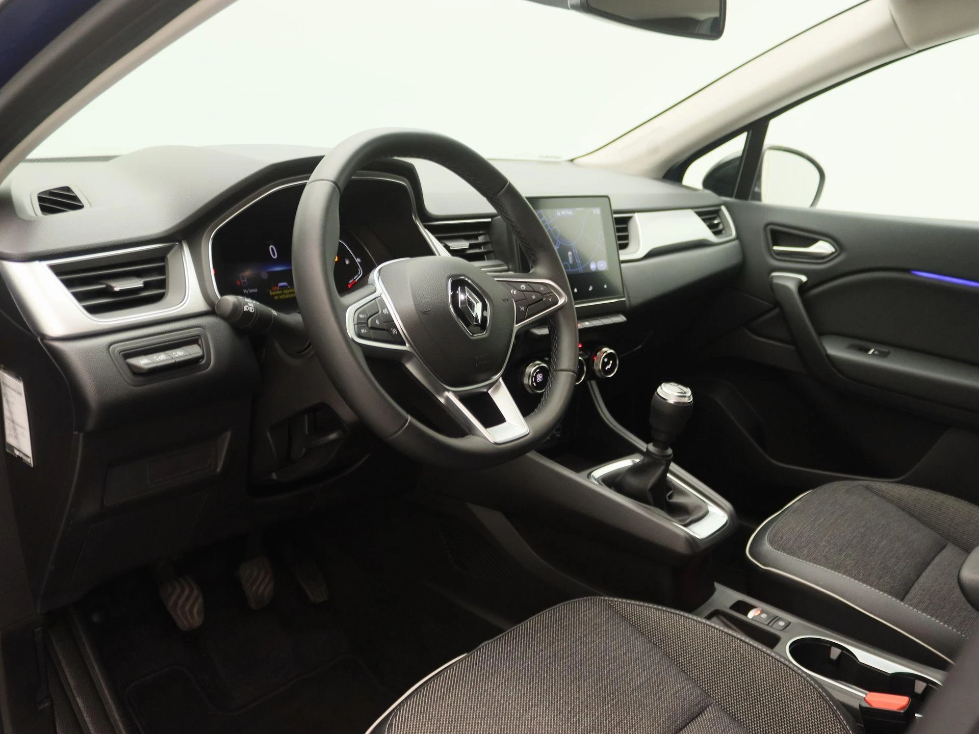 Renault-Captur-image-21