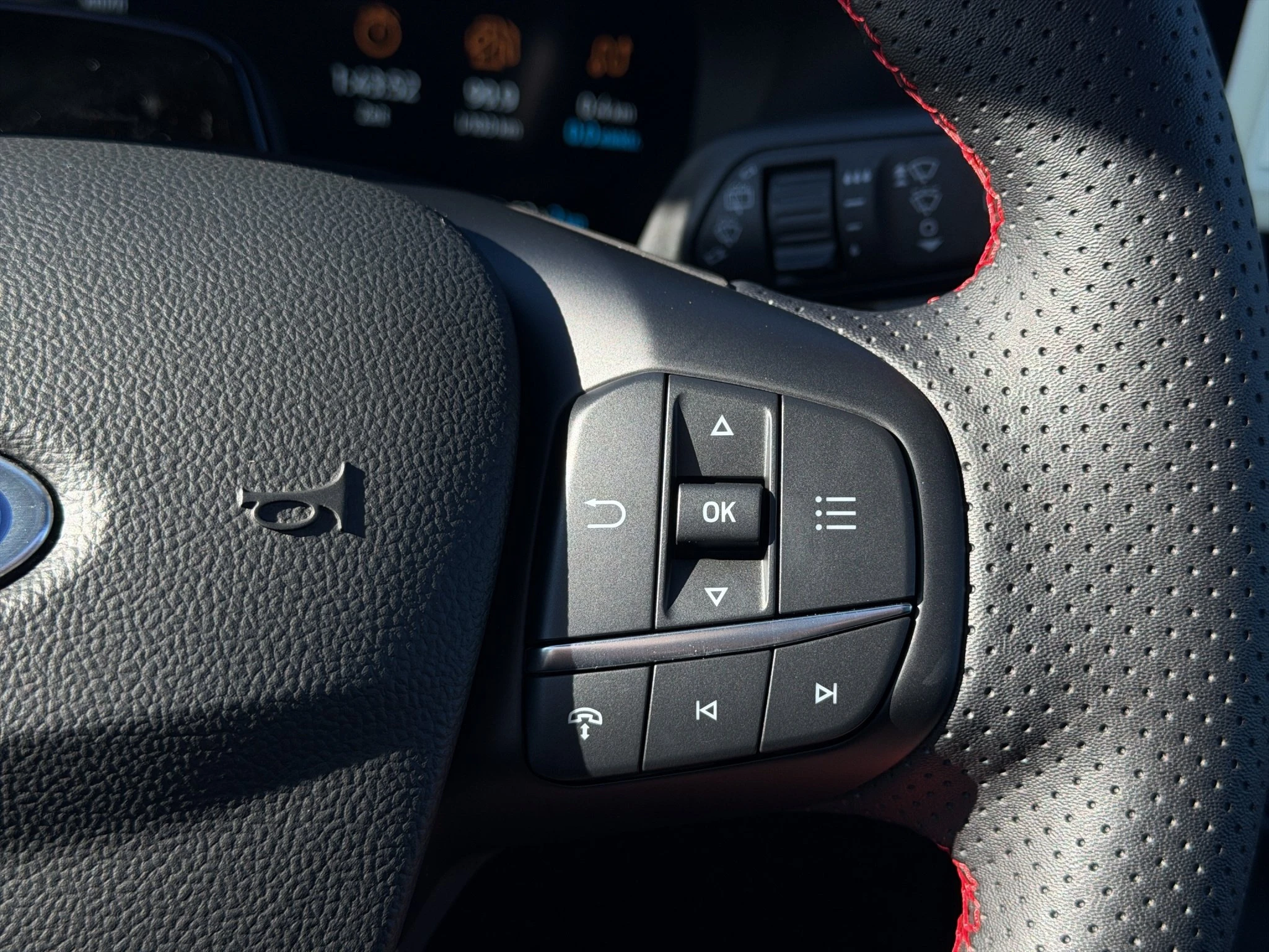 Ford-Kuga-image-24