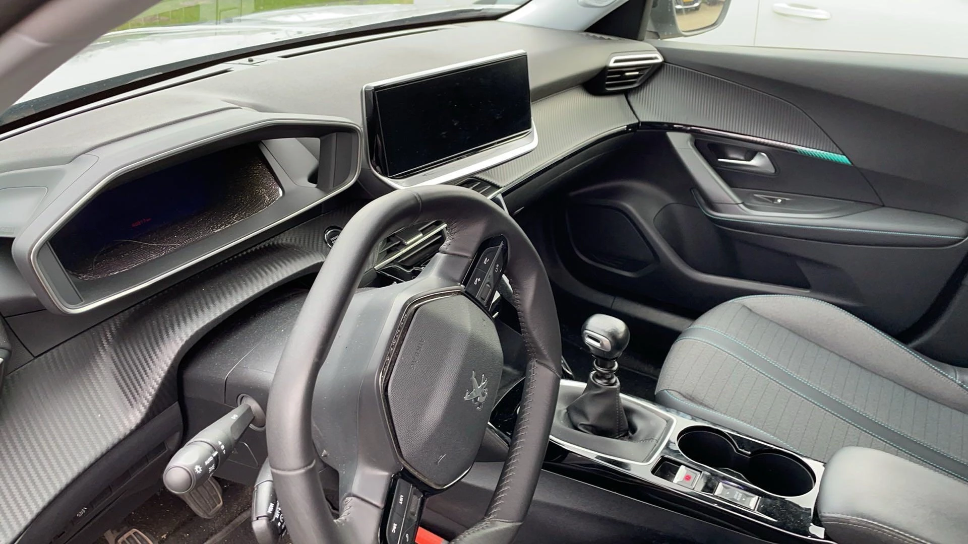Peugeot 2008 1.2 PureTech Allure Pack