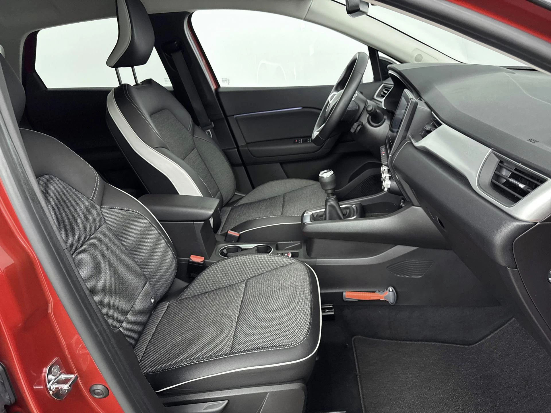 Renault-Captur-image-17