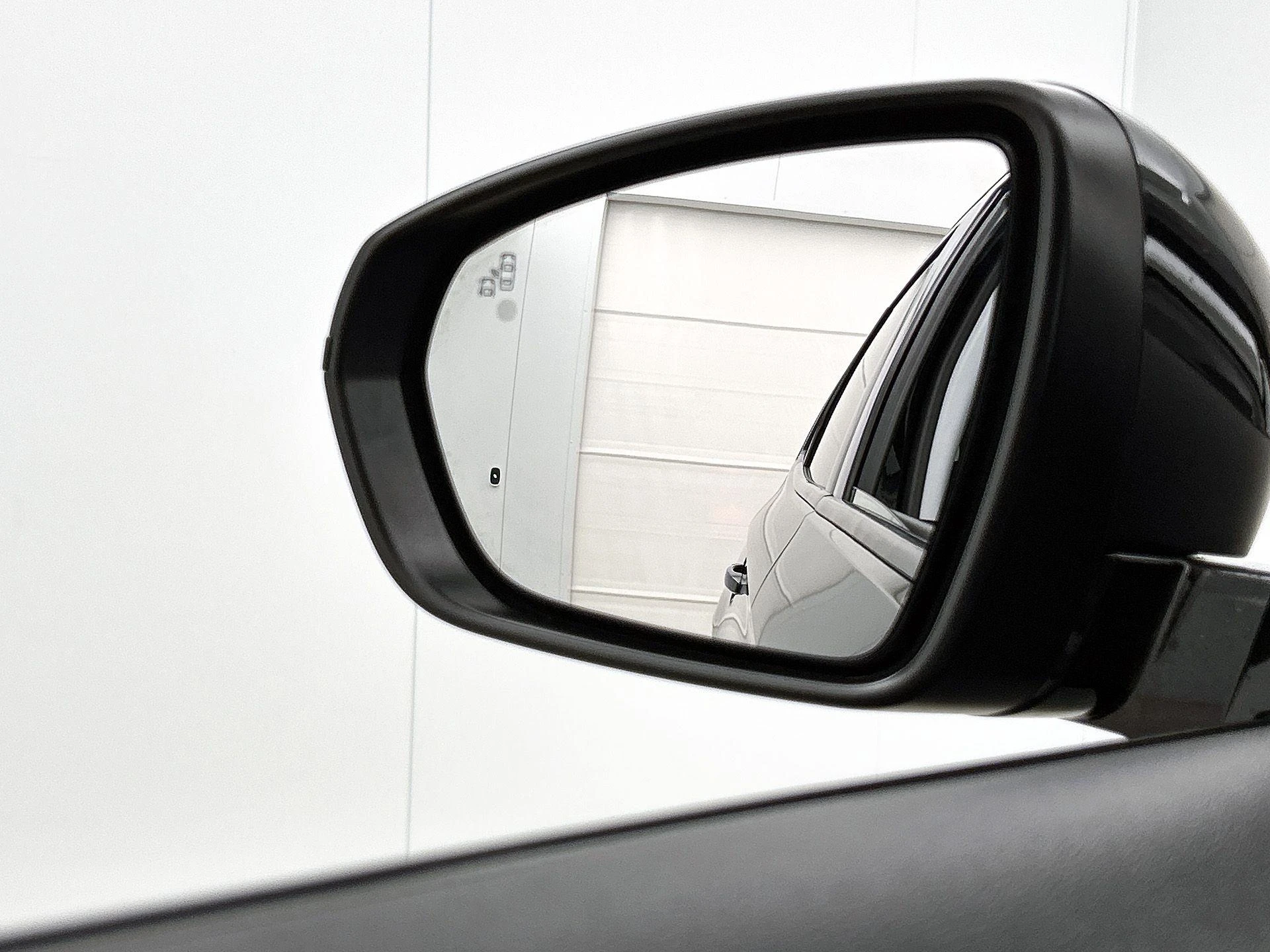 Opel-Grandland X-image-18