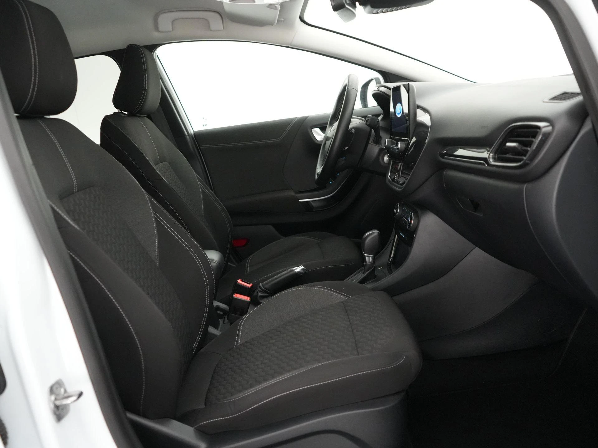 Ford-Puma-image-11