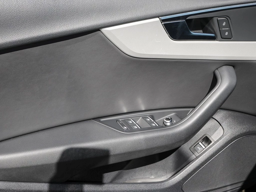 Audi A5 Sportback advanced 30 TDI S-tronic,Leder,Navi ALU 18",Klimaautomatik,Sitzheizung,Park-Pilot