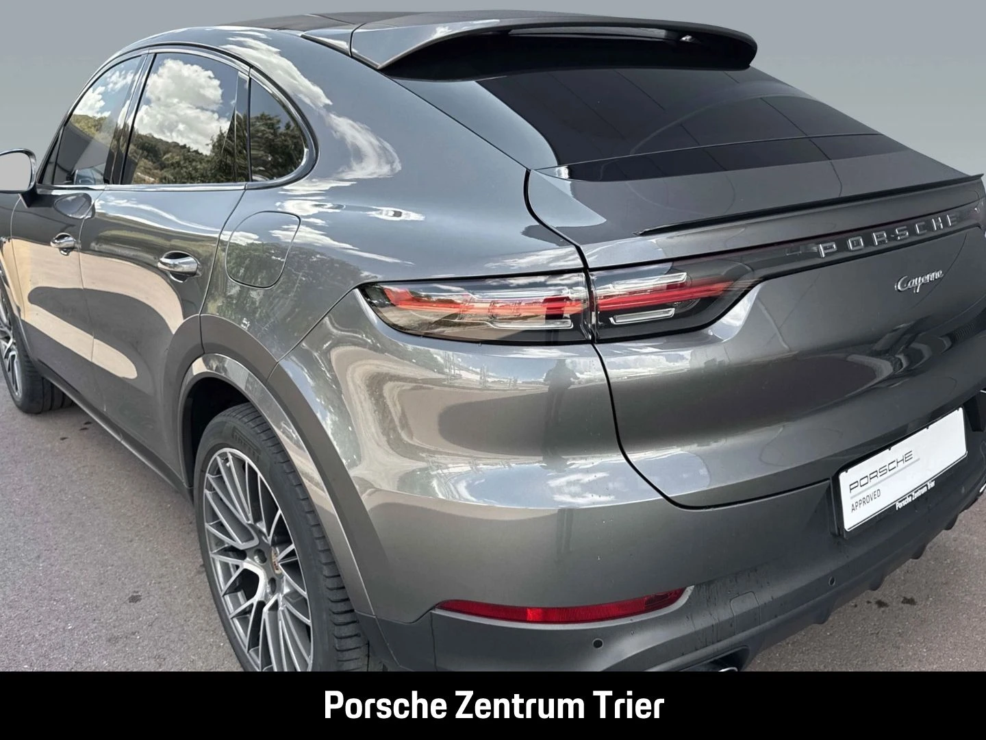 Porsche-Cayenne-image-9