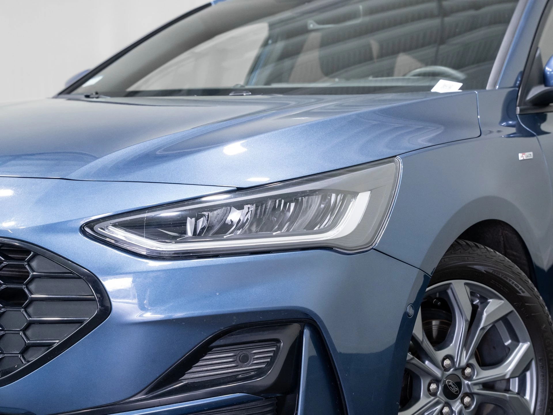 Ford Focus ST-Line X Turnier AHK ACC LED Kamera