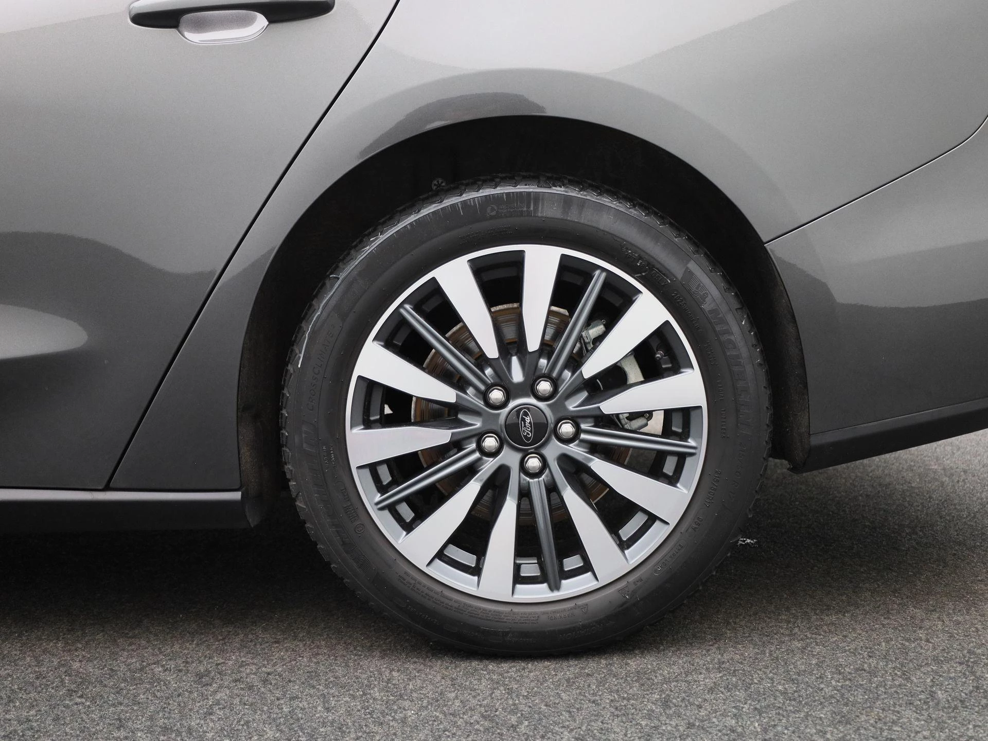 Ford-Focus-image-12