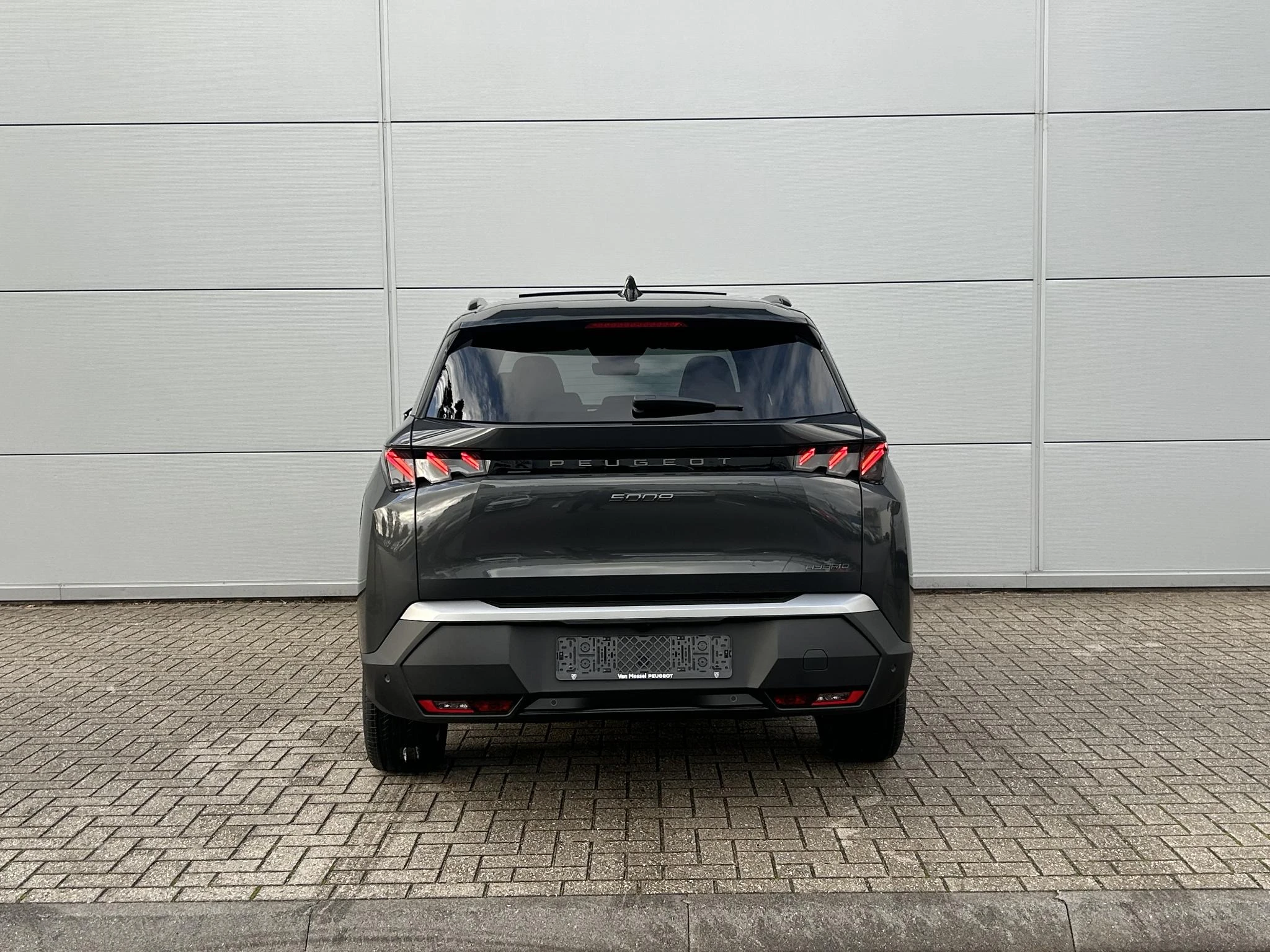 Peugeot-5008-image-2