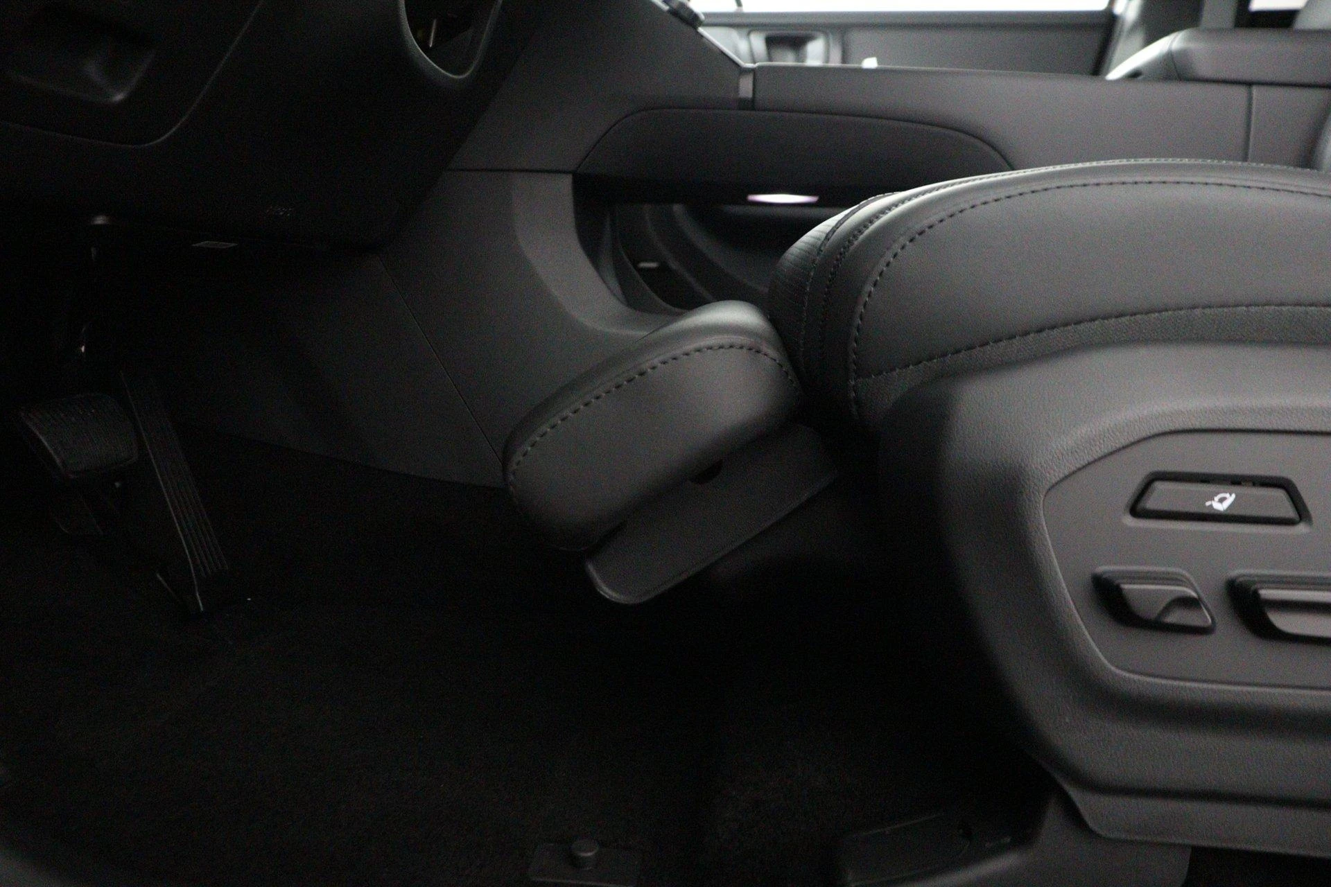 Hyundai-Santa Fe-image-48