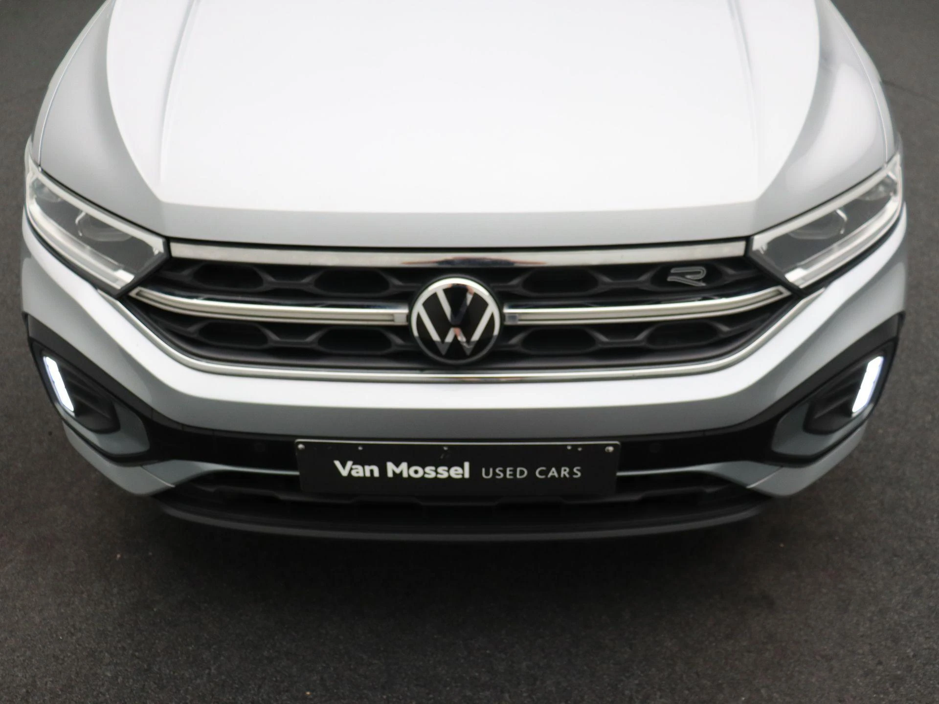 Volkswagen-T-Roc-image-27