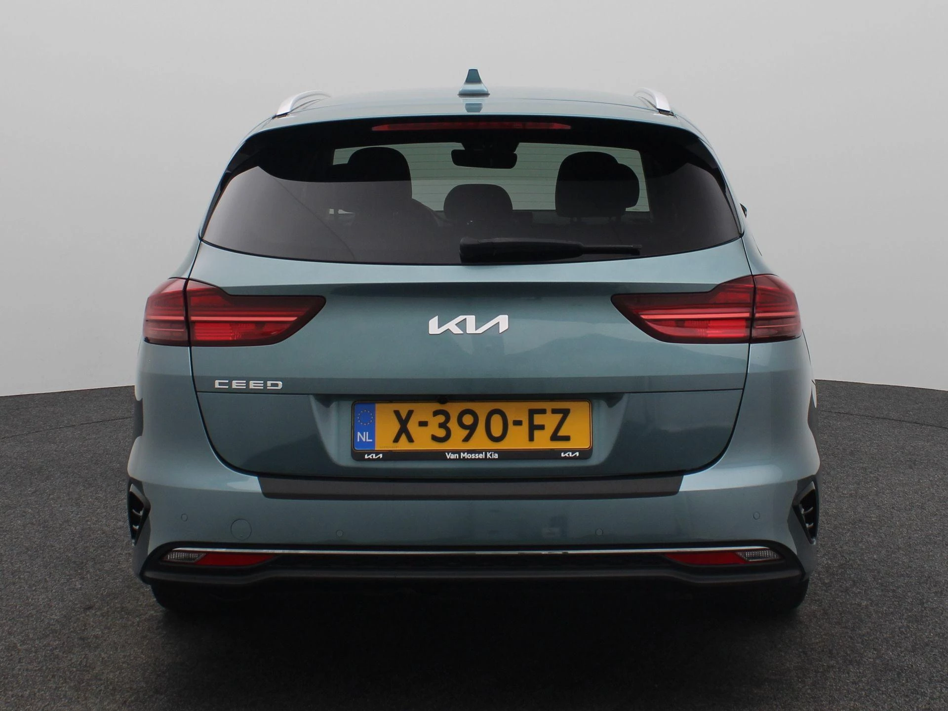 Kia-Ceed Sportswagon-image-41