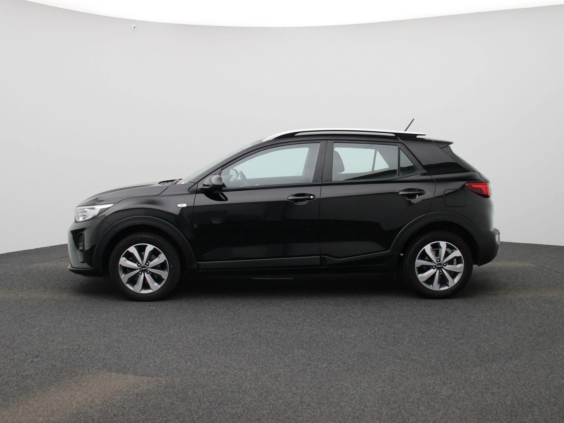 Kia-Stonic-image-3