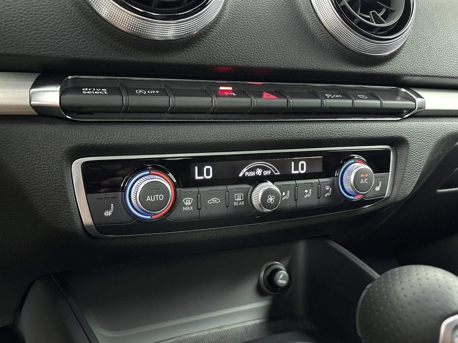 Audi A3 Sportback 35 TFSI CoD Sport S Line Edition