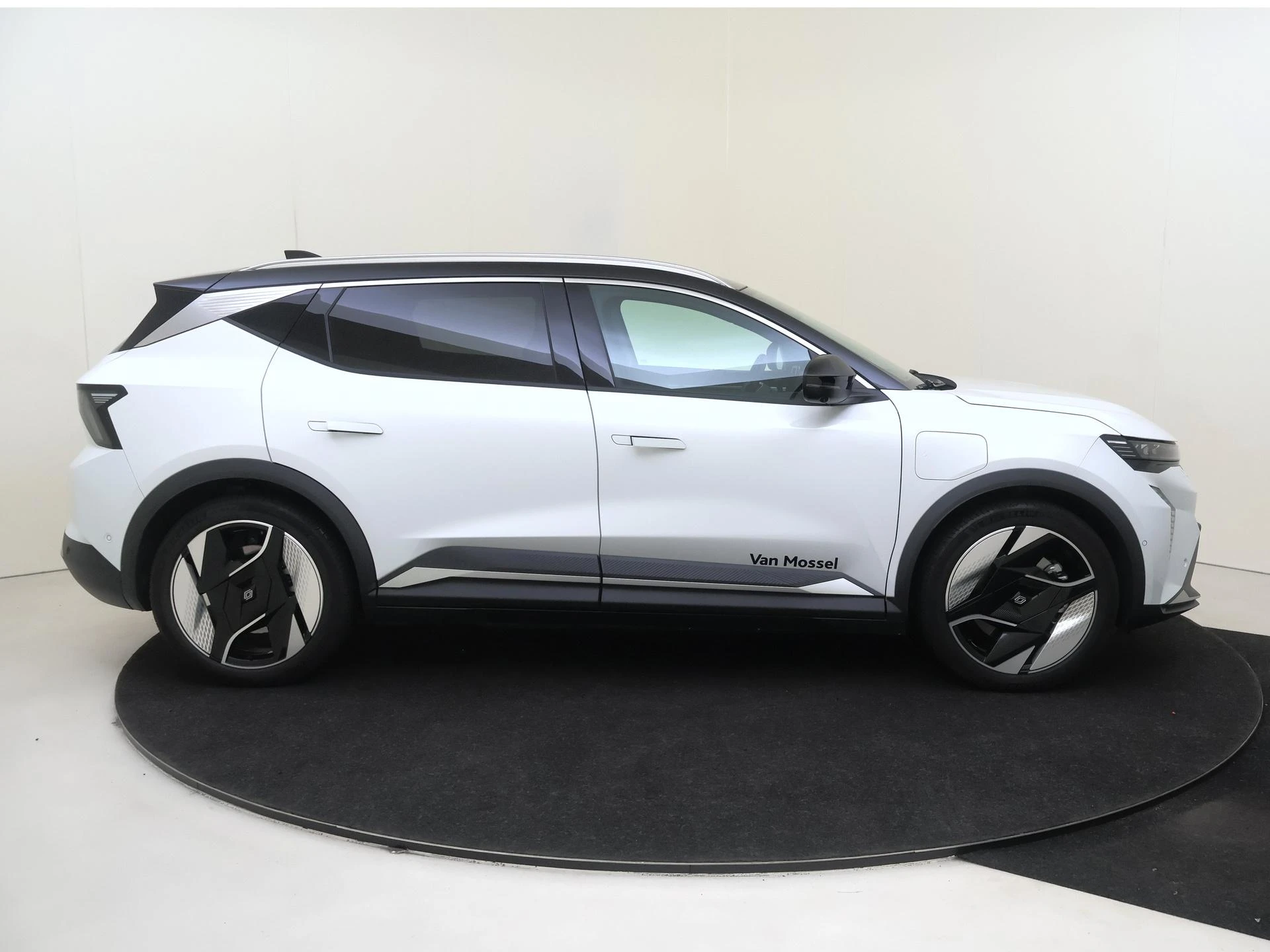 Renault-Scénic-image-8