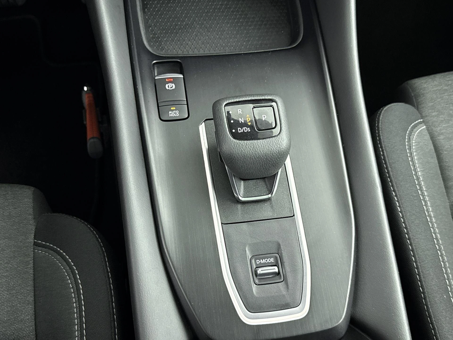 Nissan-QASHQAI-image-15