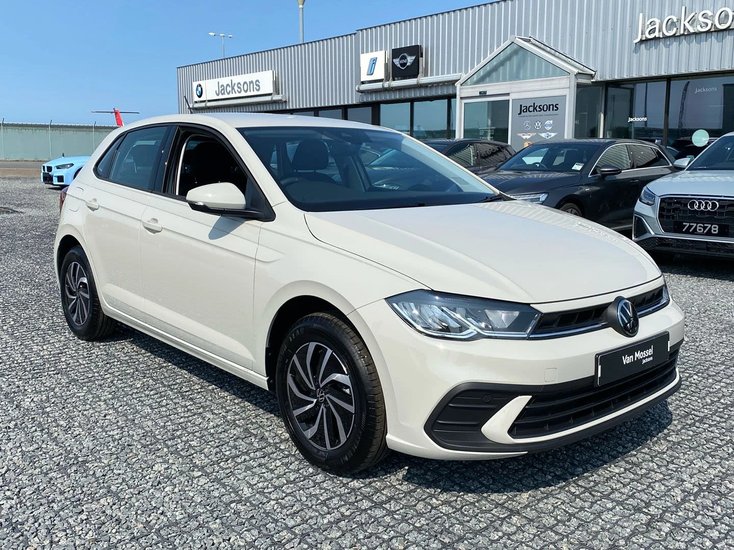 Volkswagen Polo 1.0 TSI Match 5dr