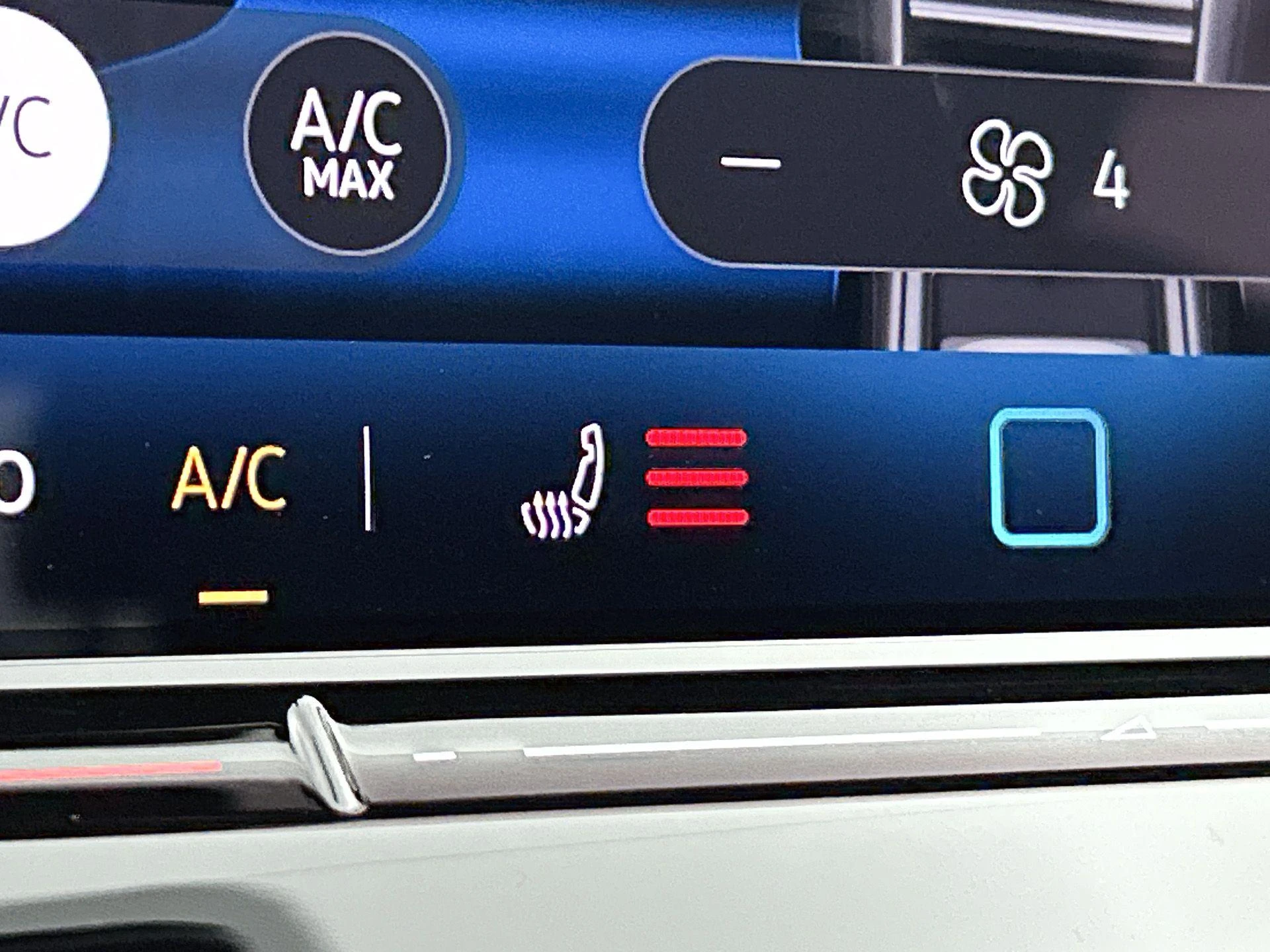 Volkswagen-Tiguan-image-7
