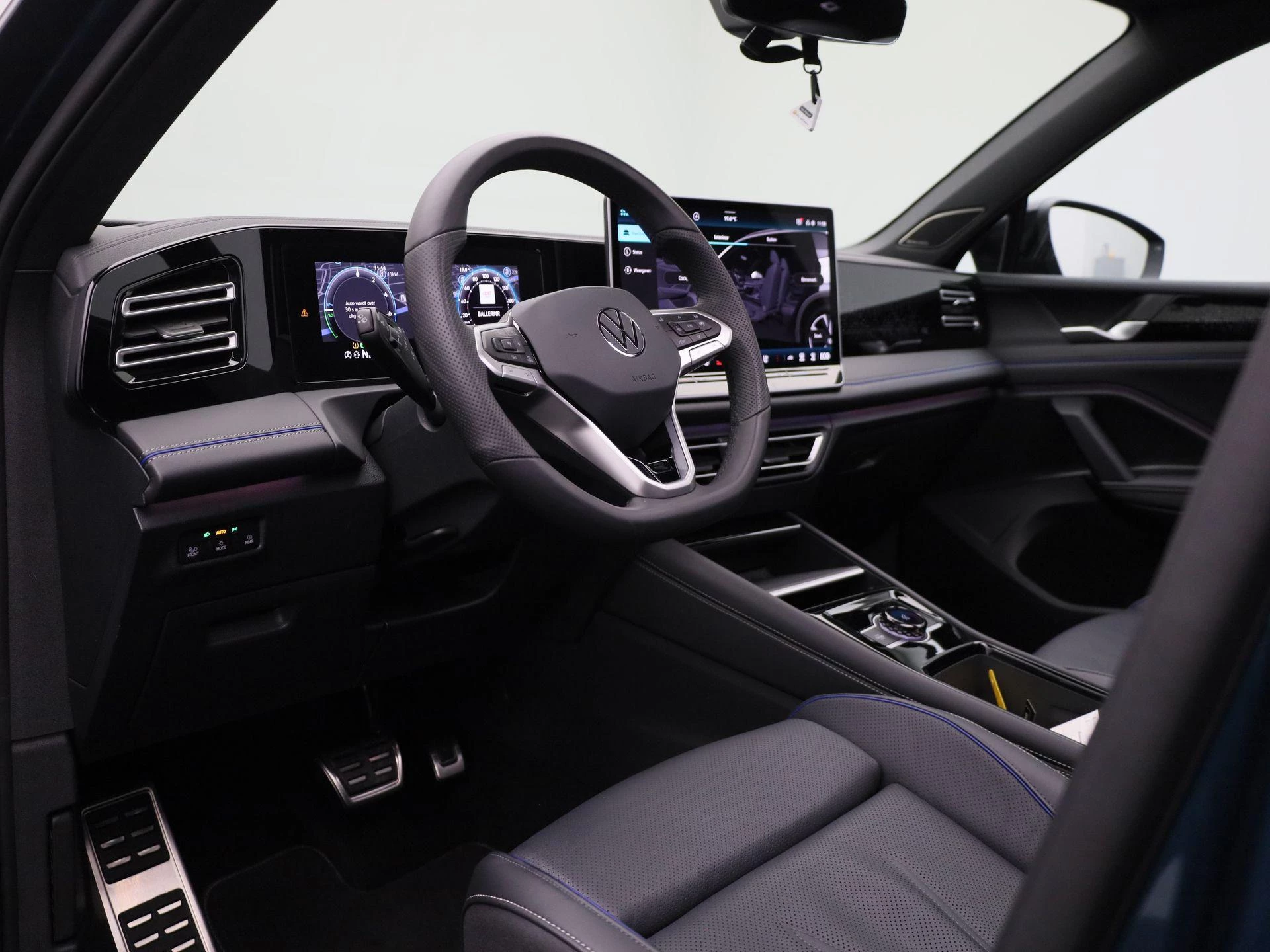 Volkswagen-Tiguan-image-44