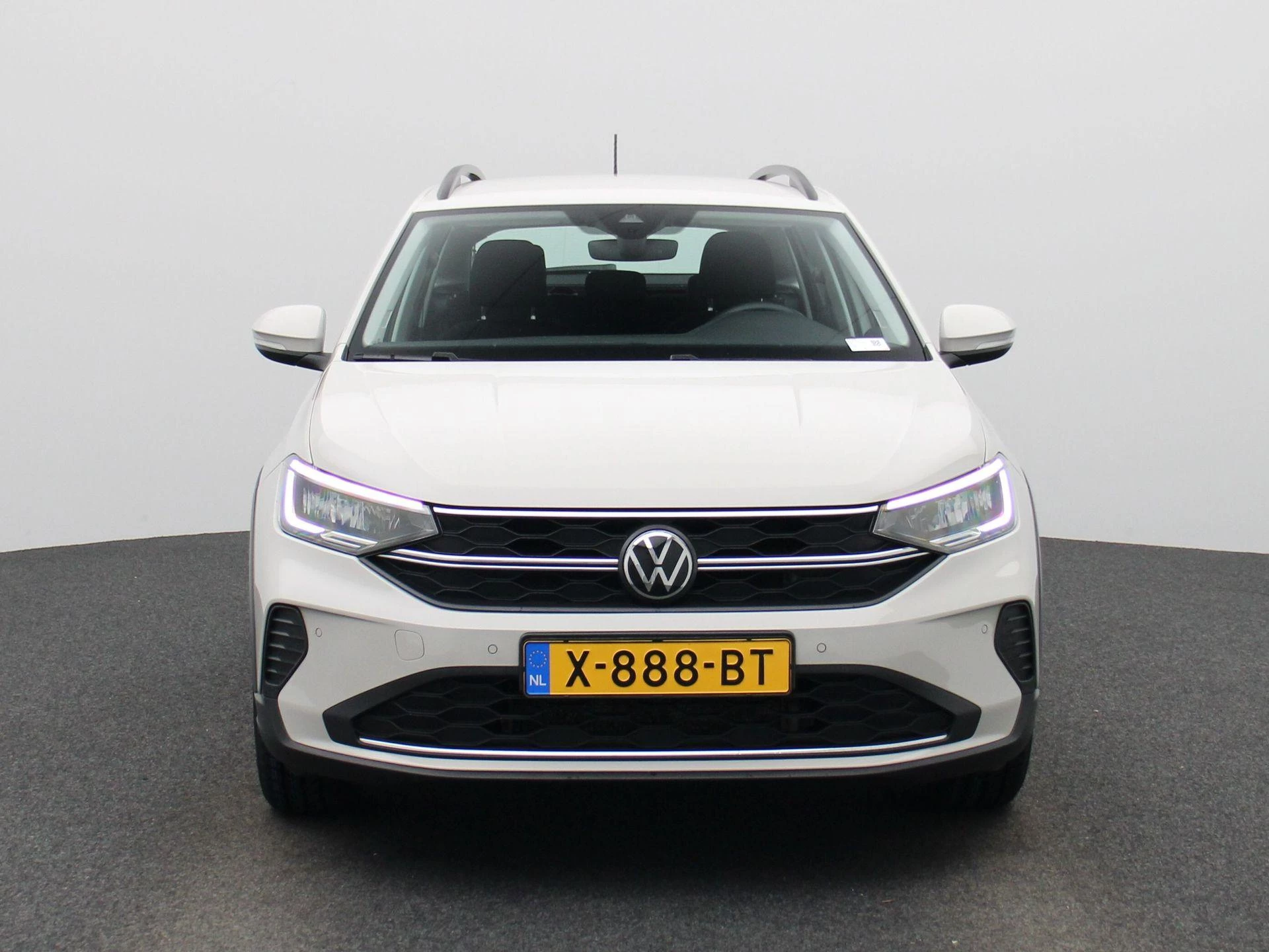 Volkswagen-Taigo-image-2