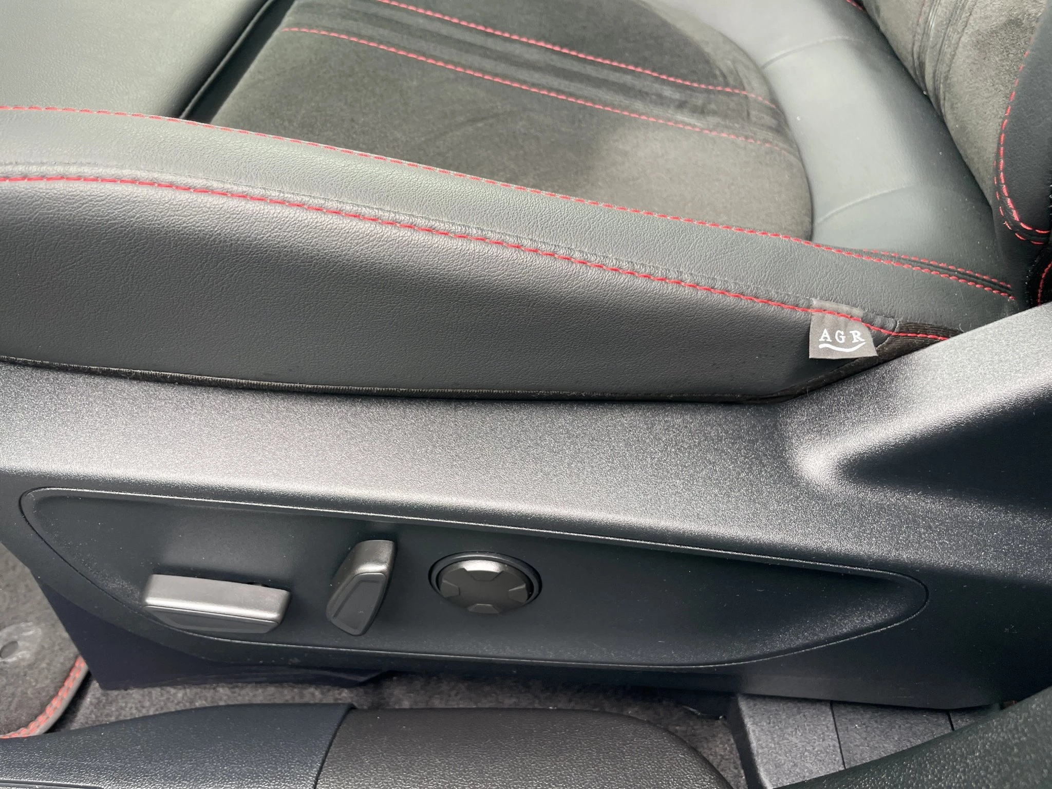 Ford-Kuga-image-25