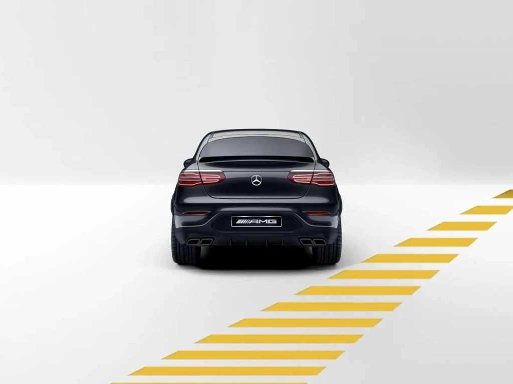 Mercedes-AMG-GLC 63 AMG-image-4