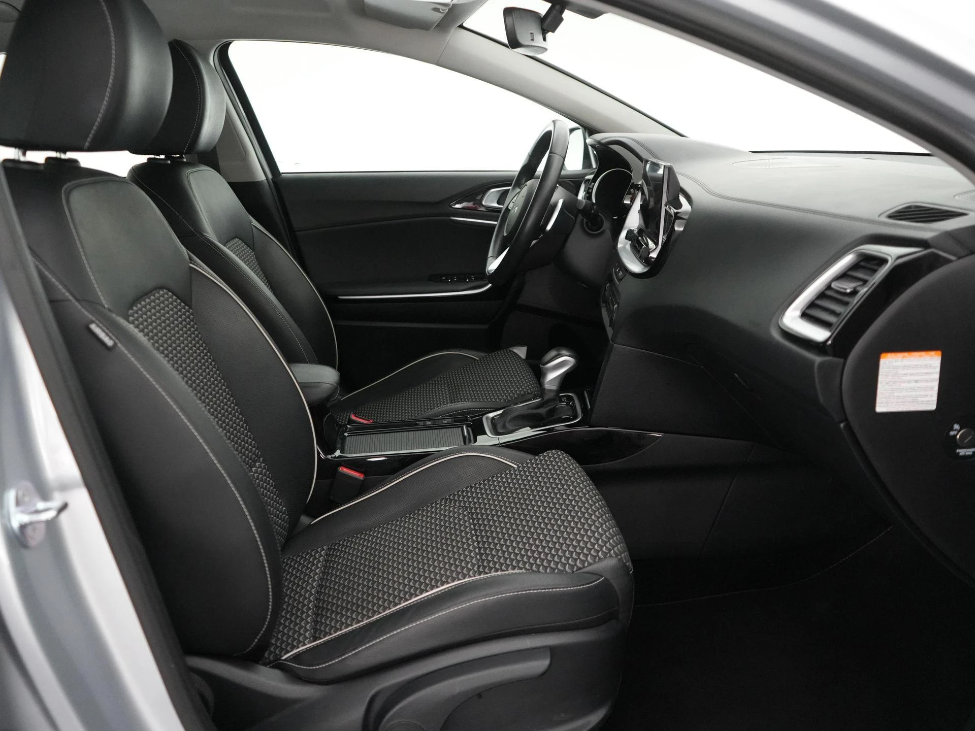 Kia-cee'd-image-11