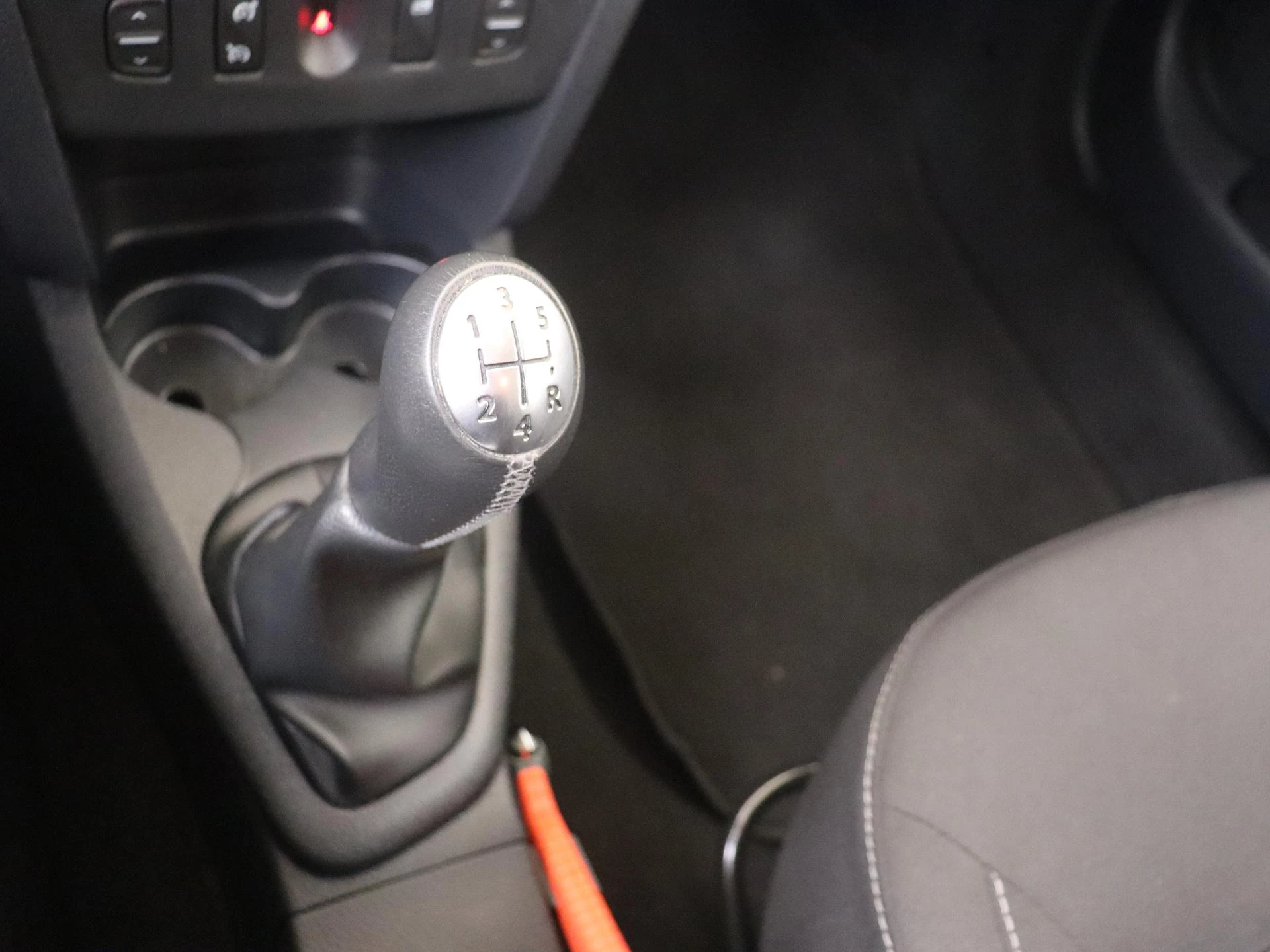 Dacia-Logan-image-14
