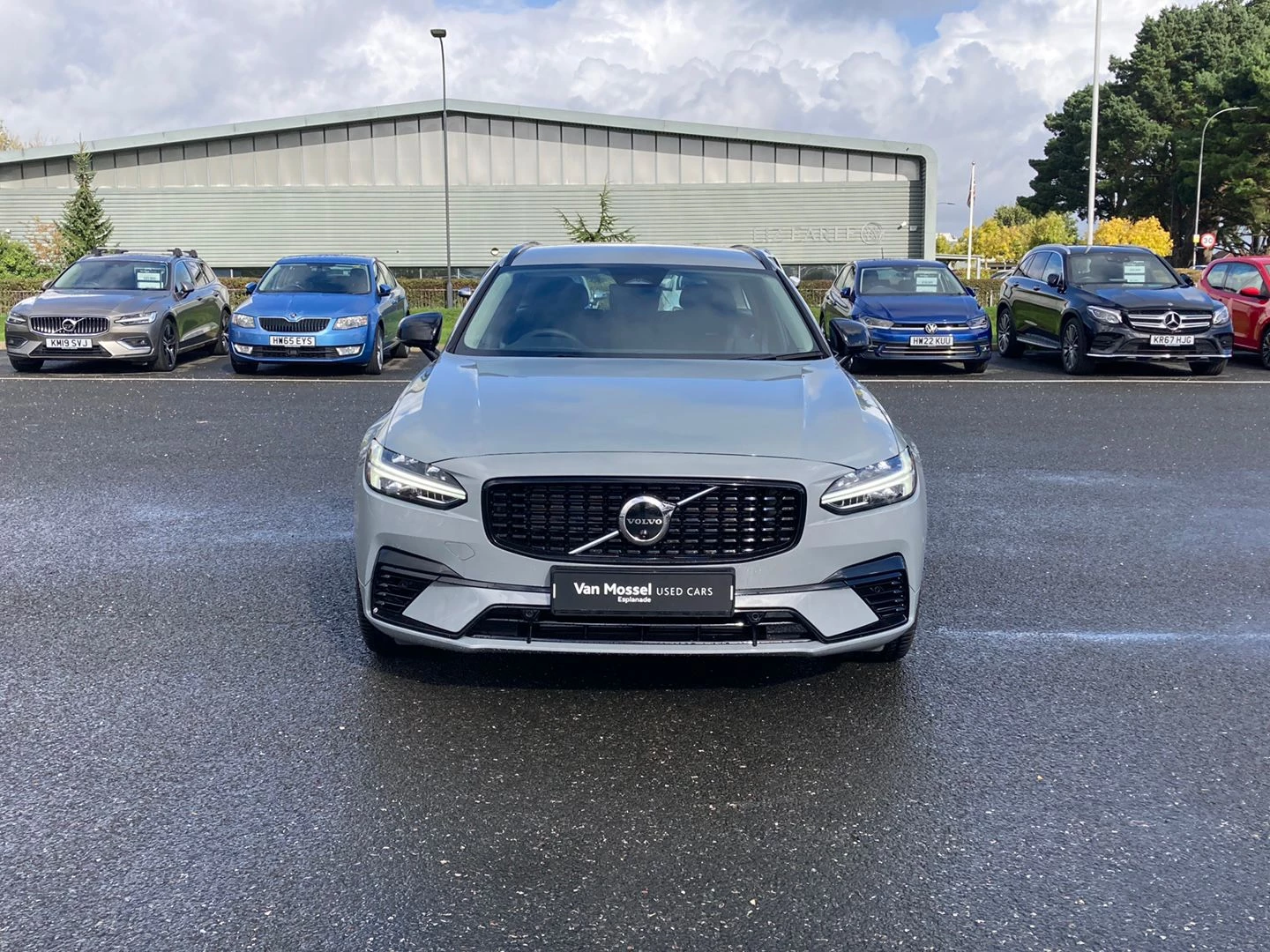 Volvo-V90-image-4