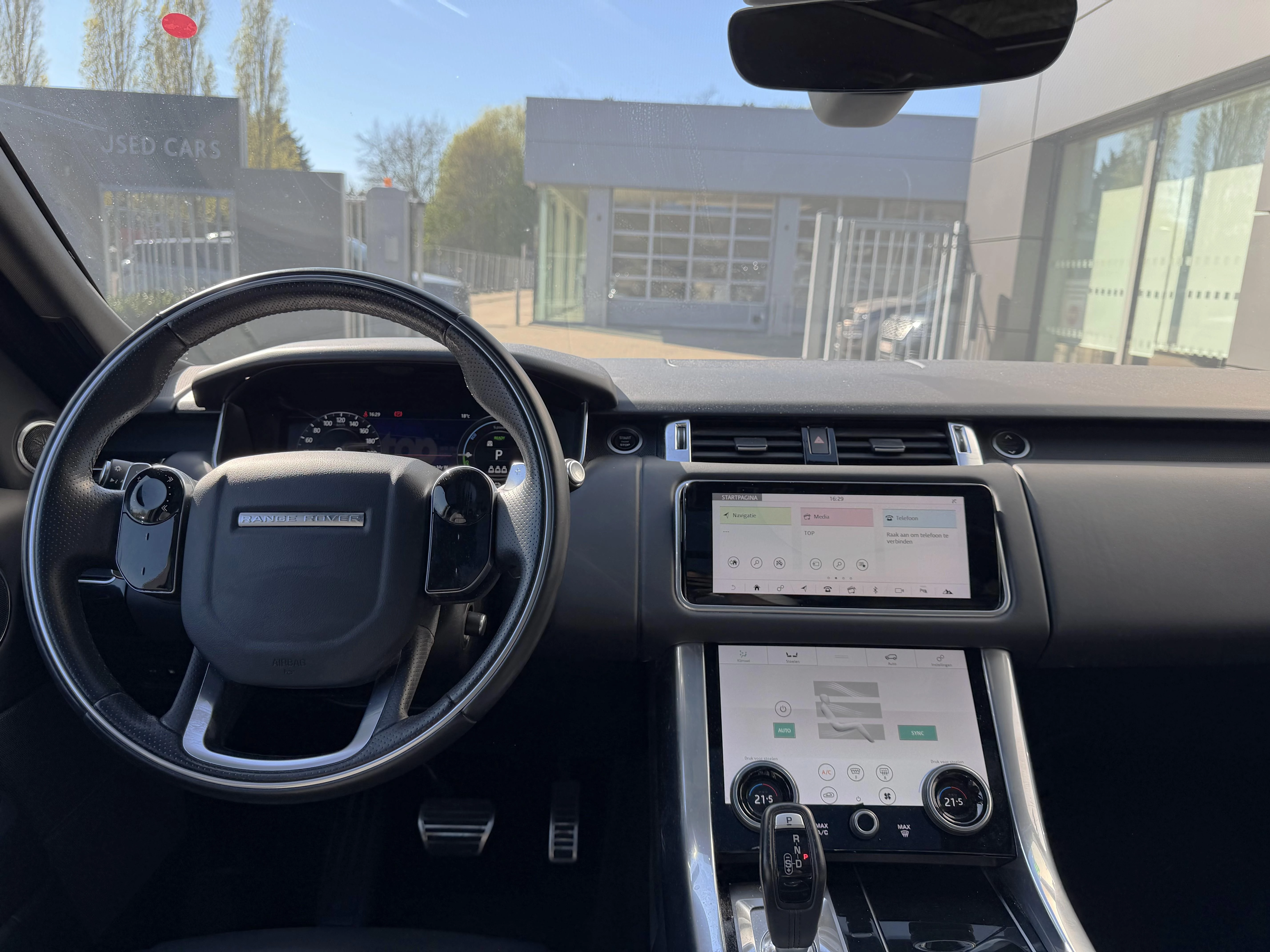 Land Rover Range Rover Sport P400e HSE Dynamic