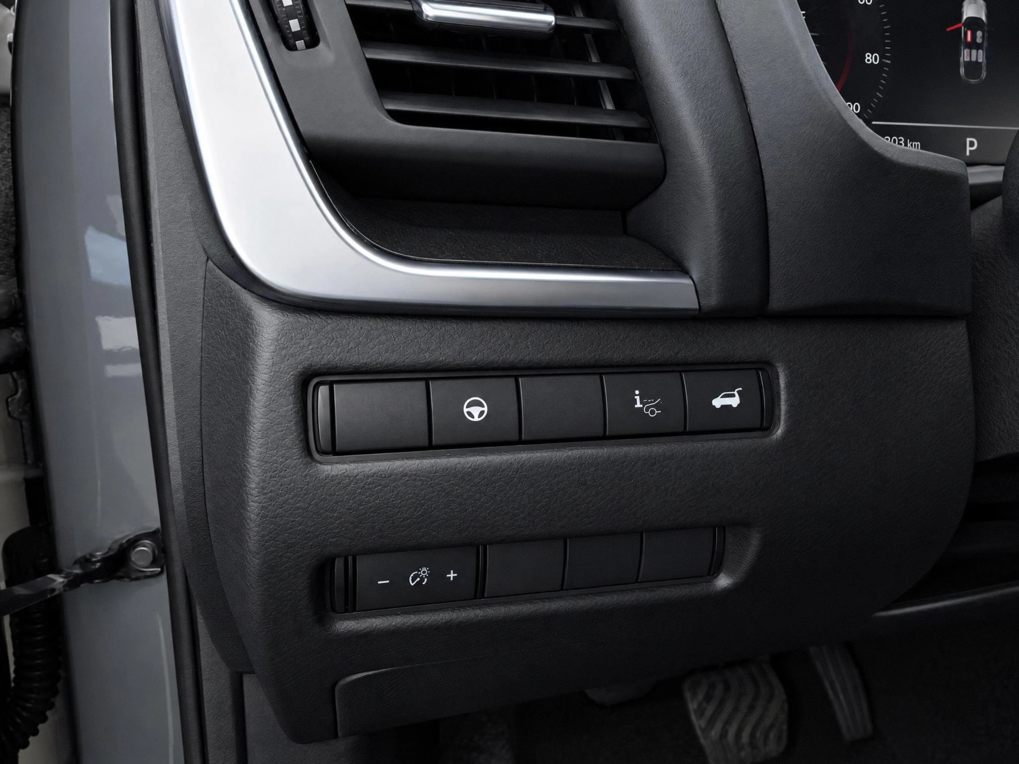 Nissan-QASHQAI-image-14