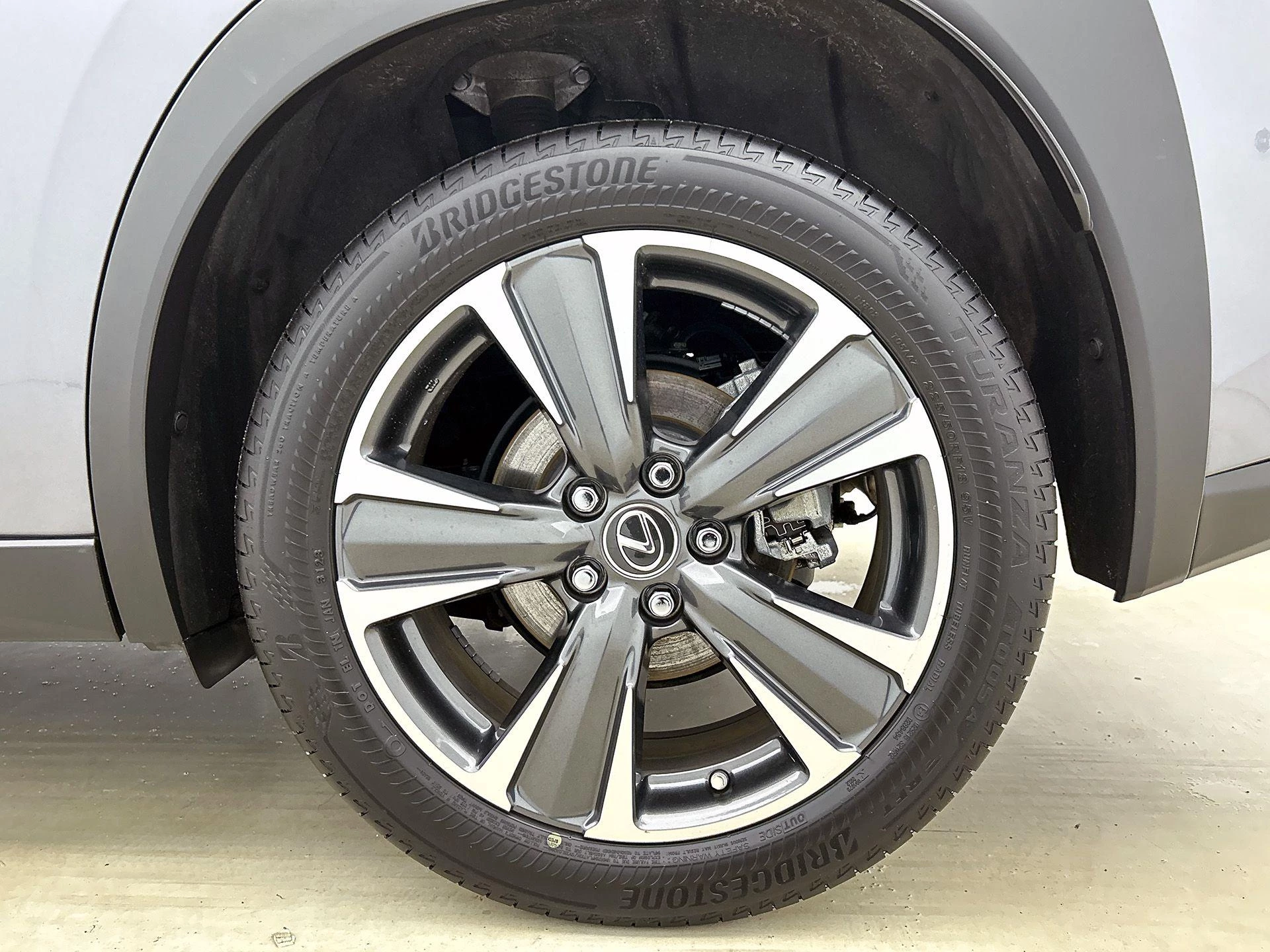 Lexus-UX-image-43