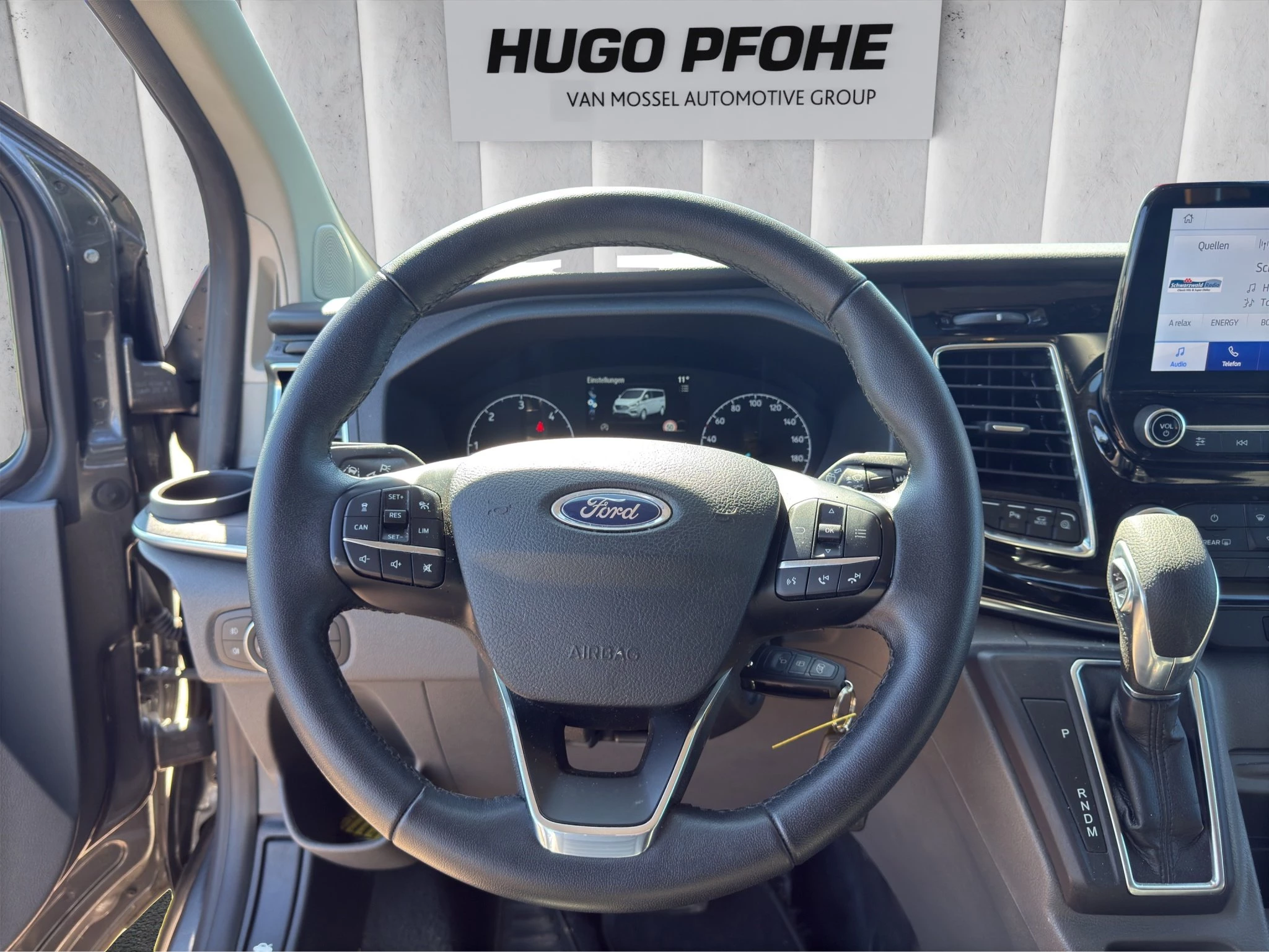 Ford-Tourneo Custom-image-12
