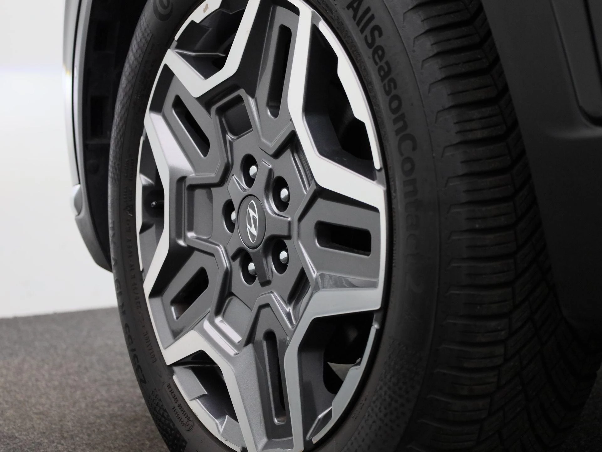 Hyundai Santa Fe 1.6 T-GDi Plug-in Hybrid 4x4 Shine Aut.
