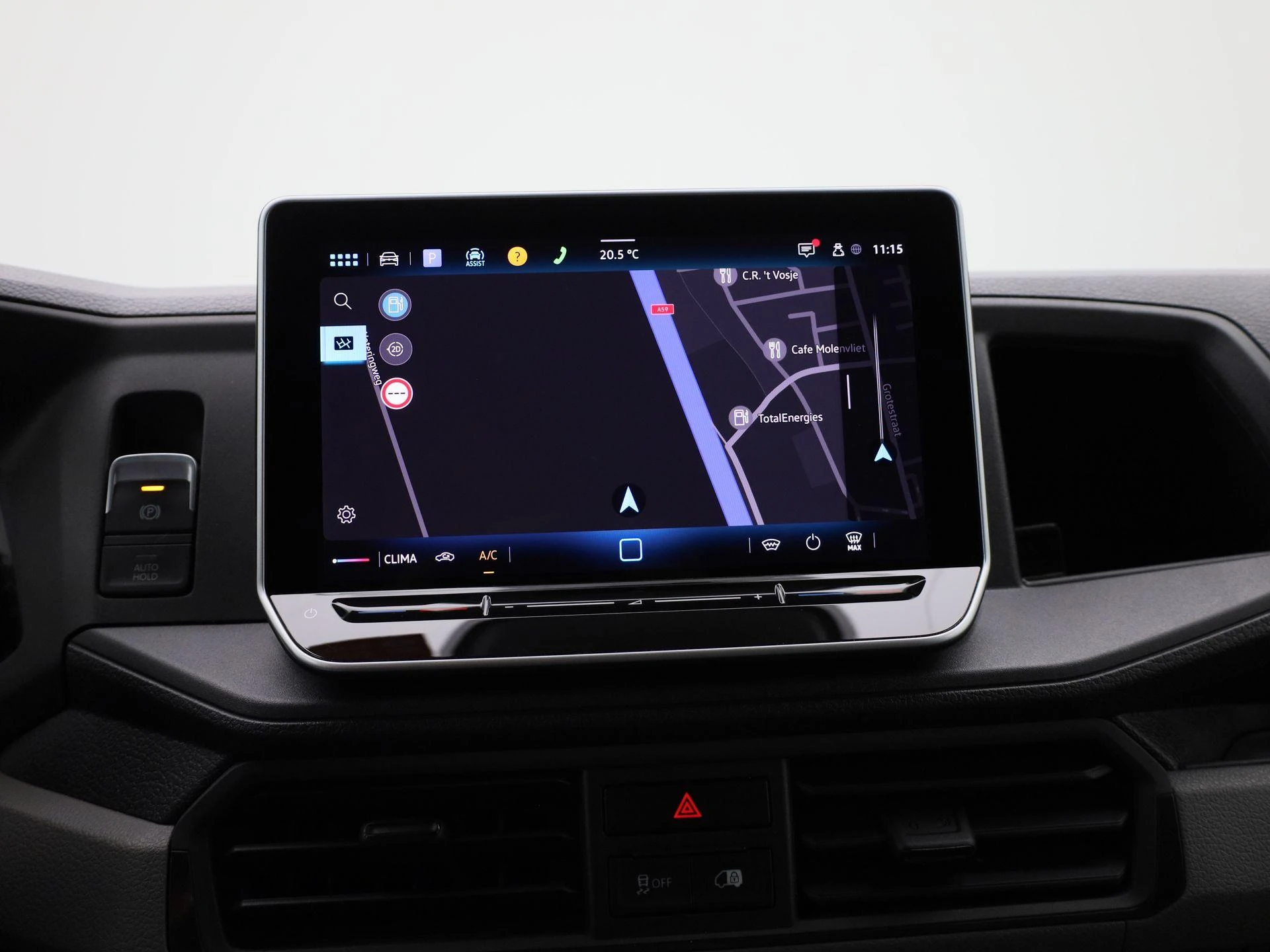 Volkswagen-Crafter-image-8