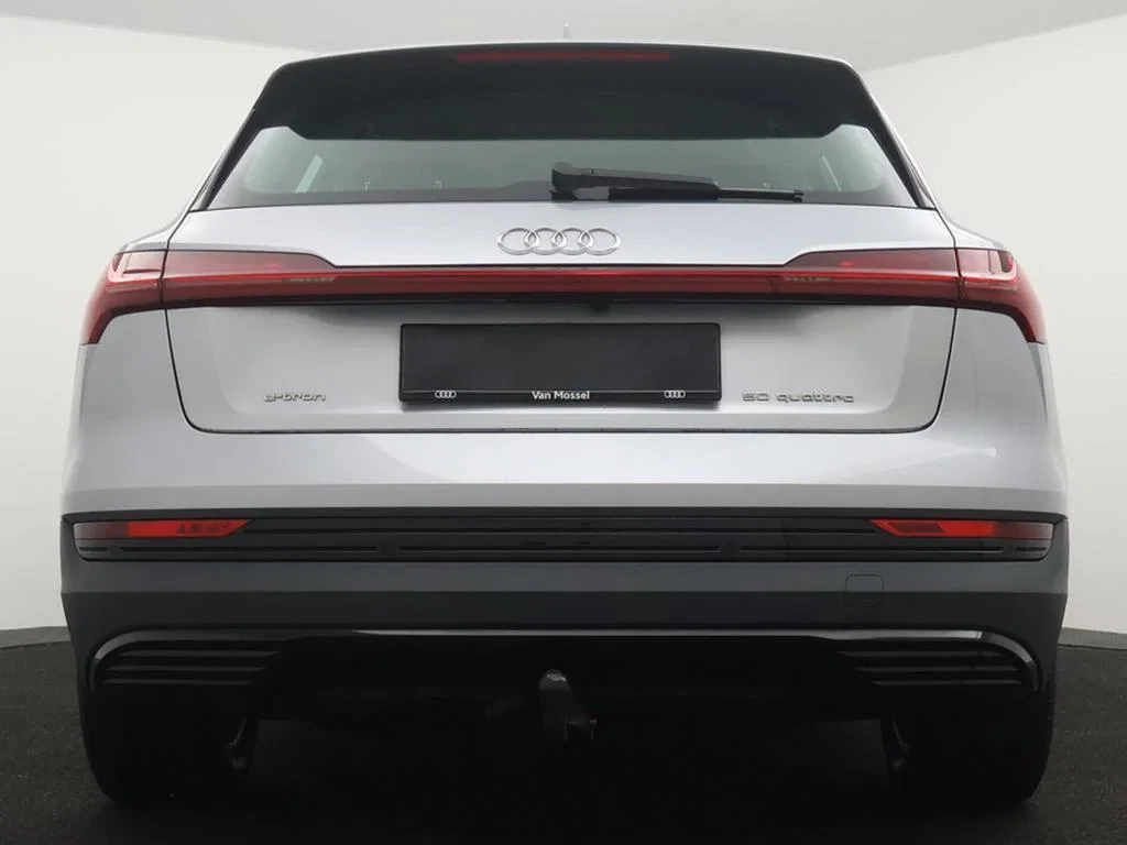 Audi-e-tron-image-5
