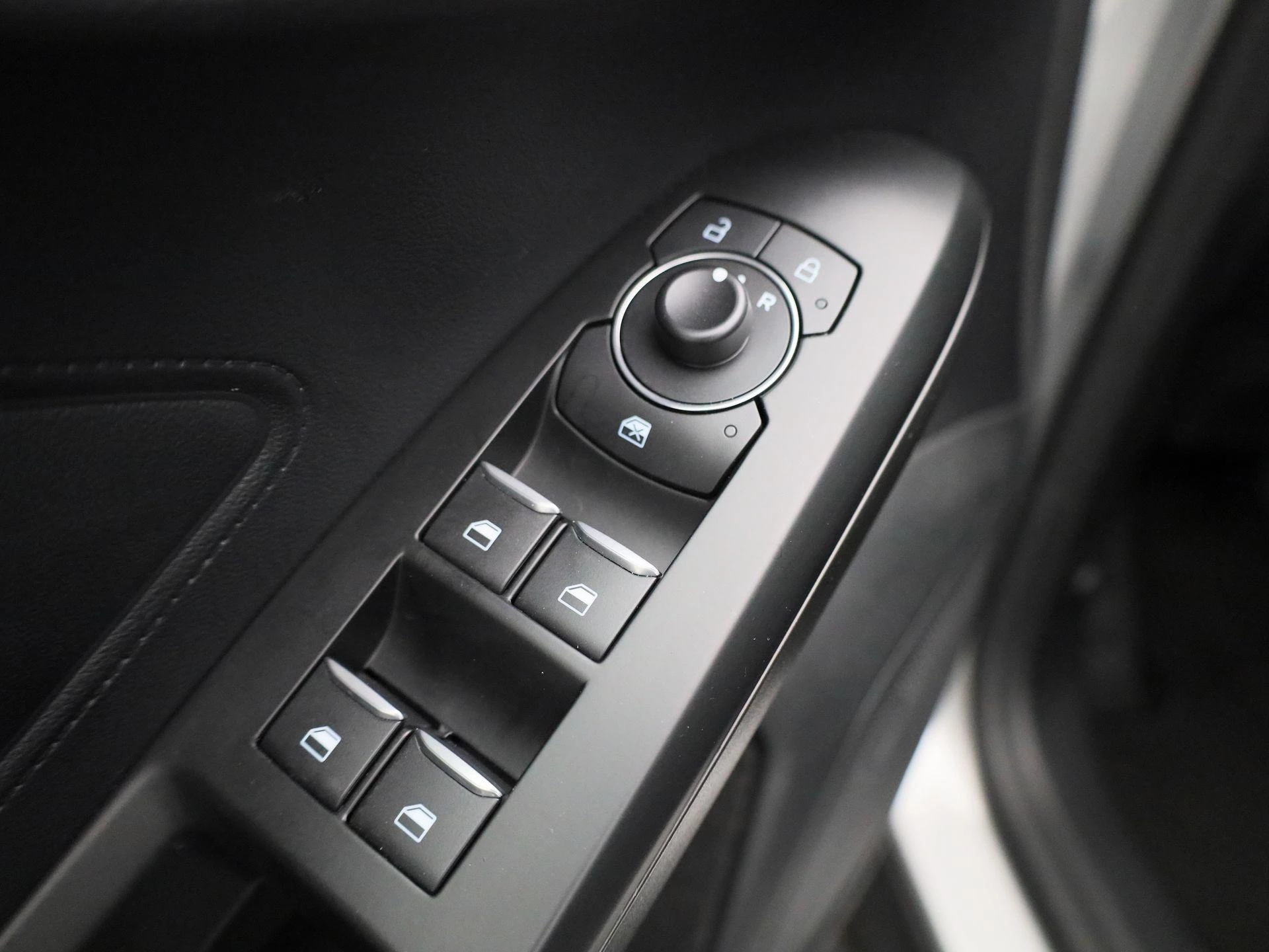 Ford-Focus-image-25