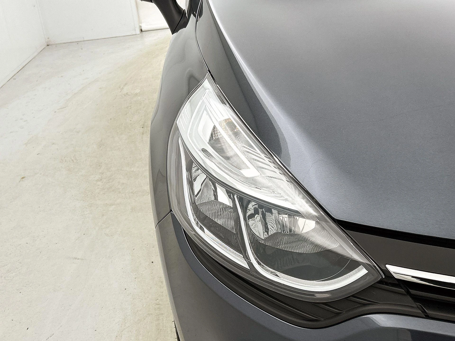 Renault-Clio-image-13