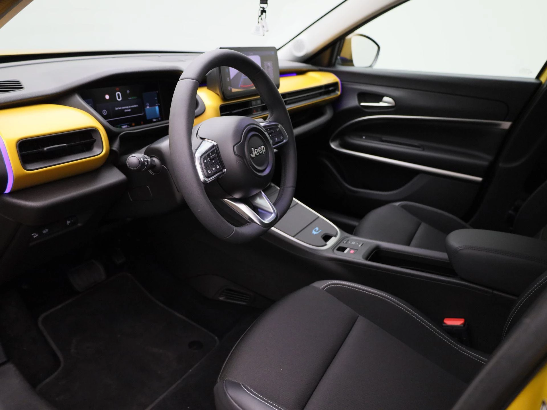 Jeep-Avenger-image-30