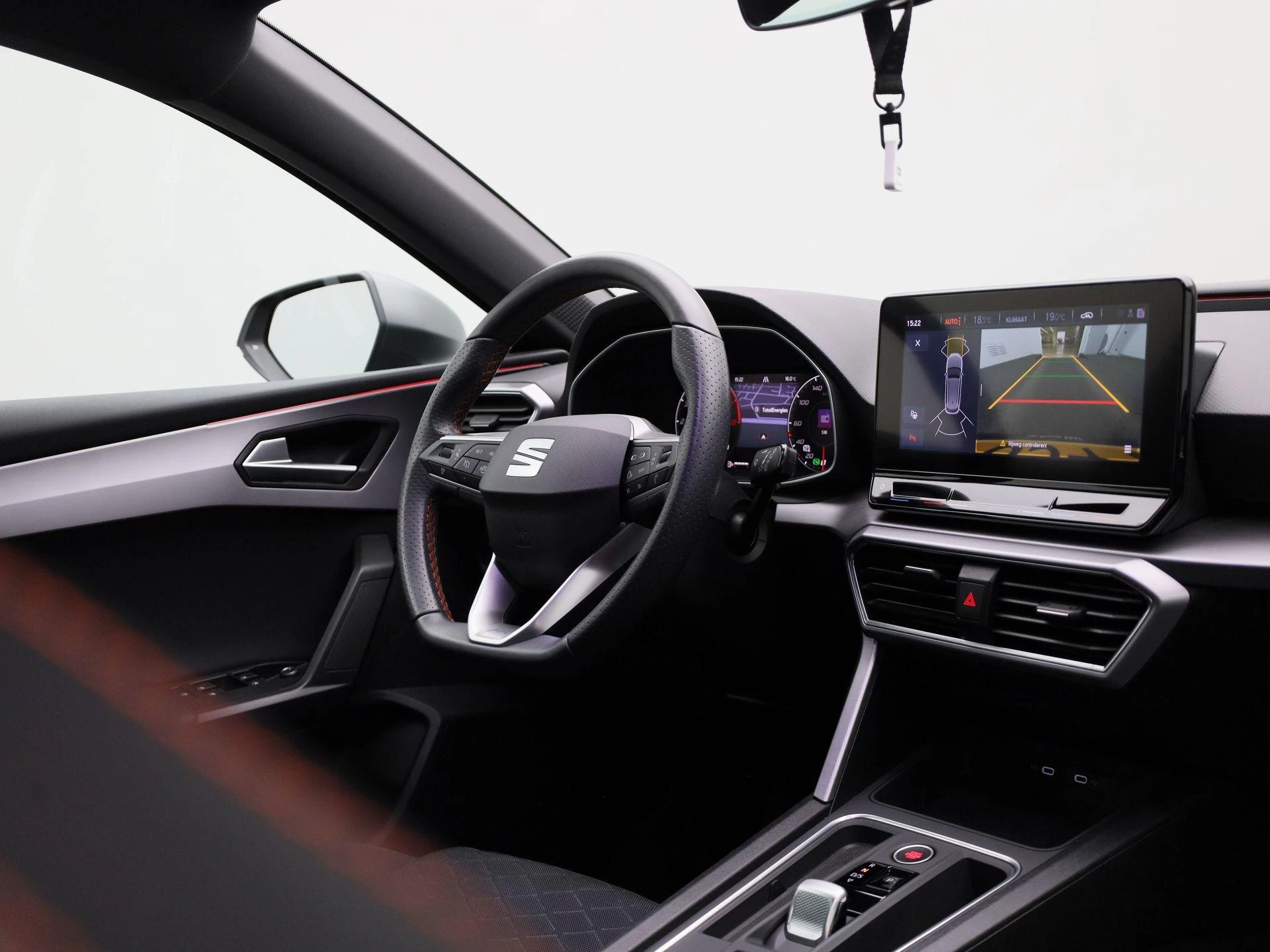SEAT-Leon-image-36